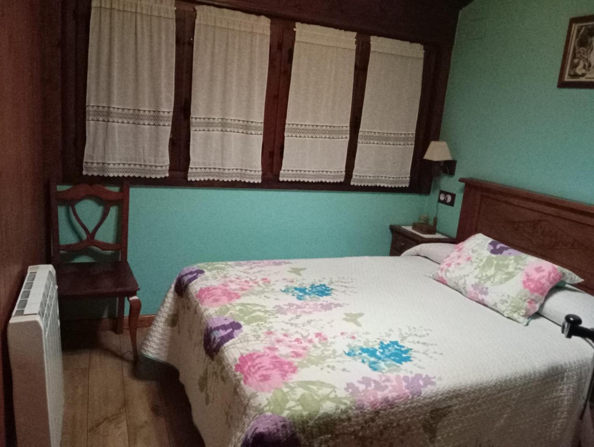 Two-Bedroom House photo 2