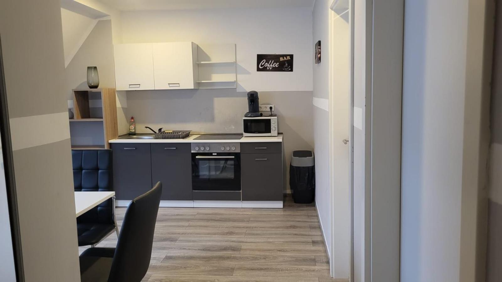 Two-Room Apartment - Photo 4