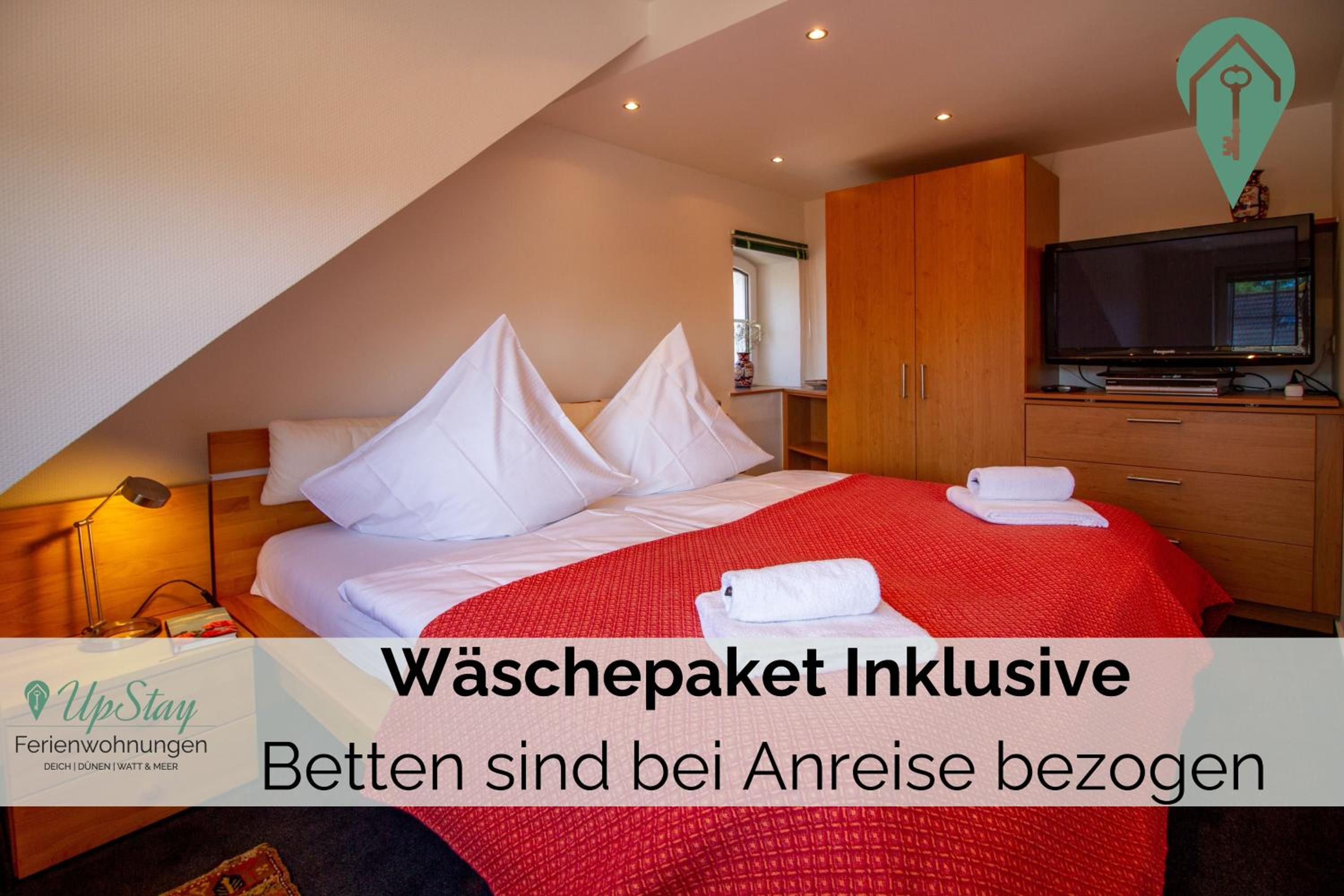 Apartment with Terrace photo 2