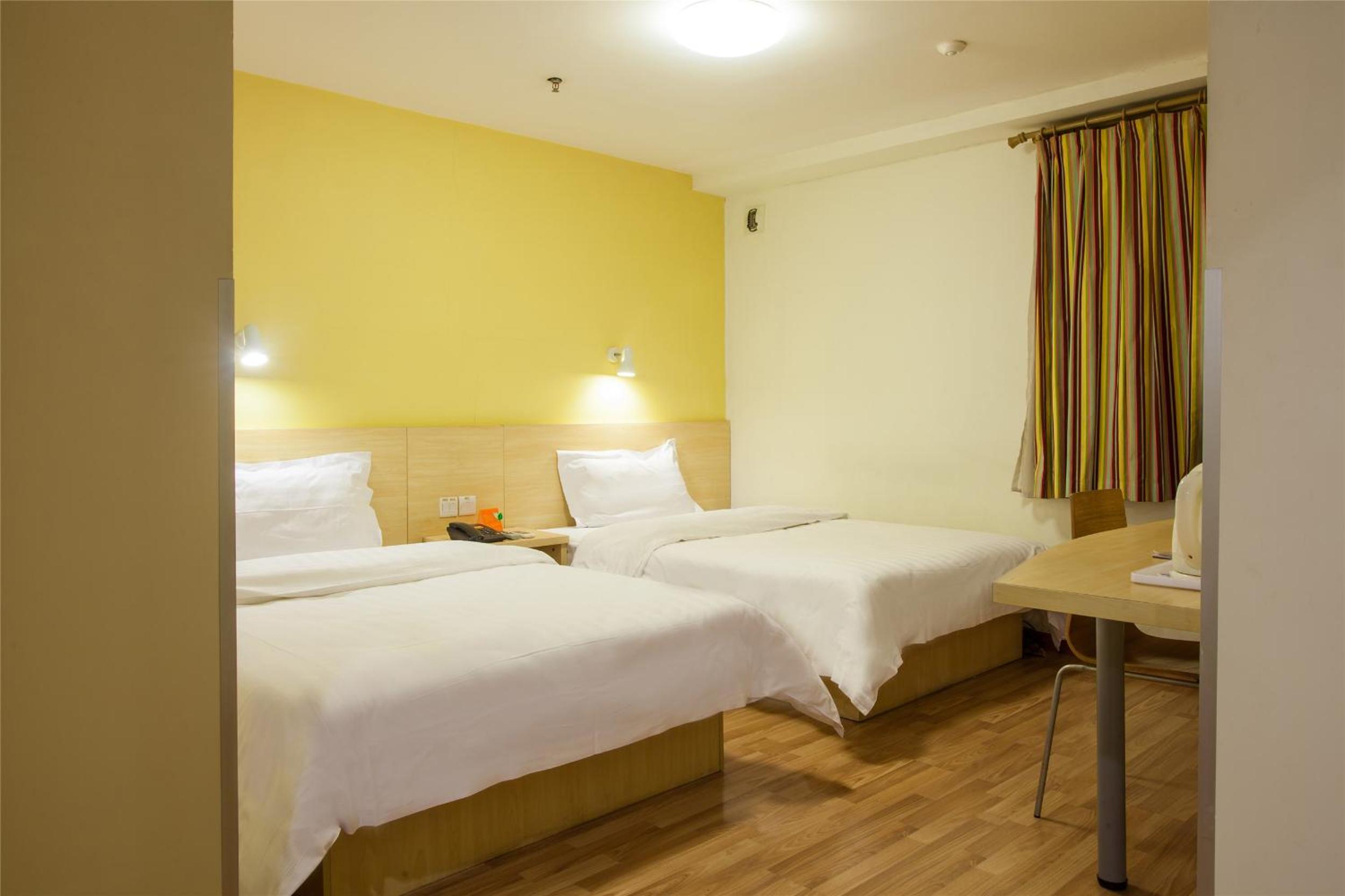 Special offer Twin Room photo 3