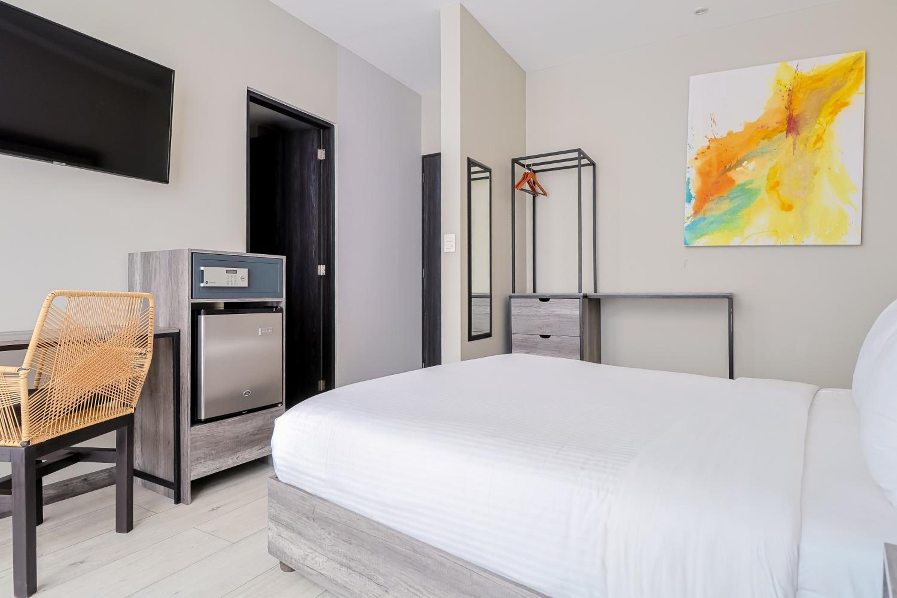 Standard Suite
