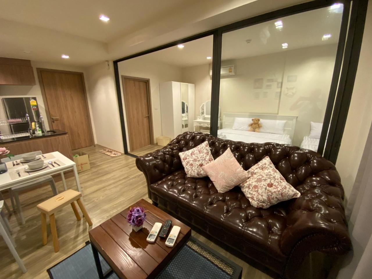 Apartment with Pool View  - Photo 13