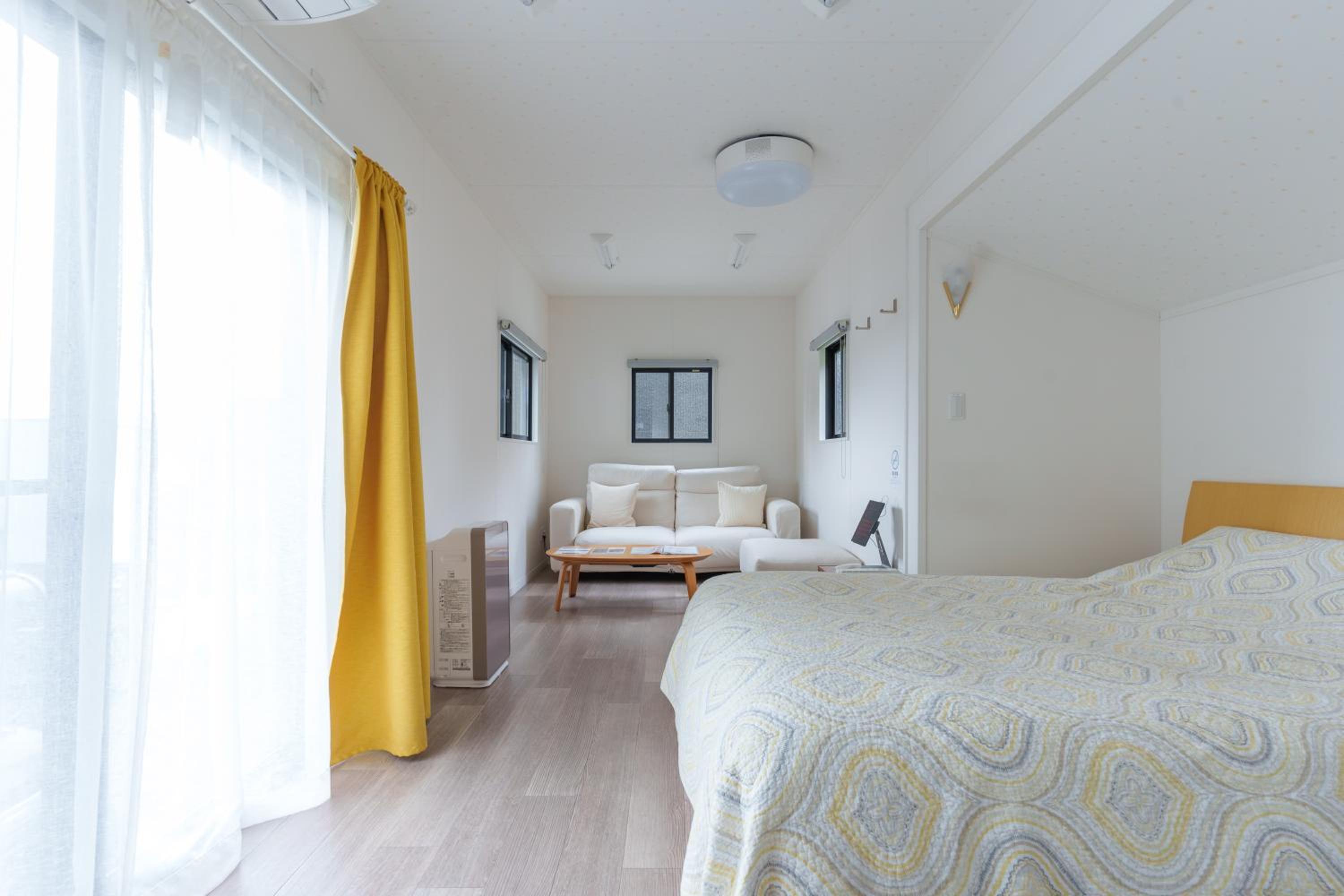 Queen Room - Photo 1