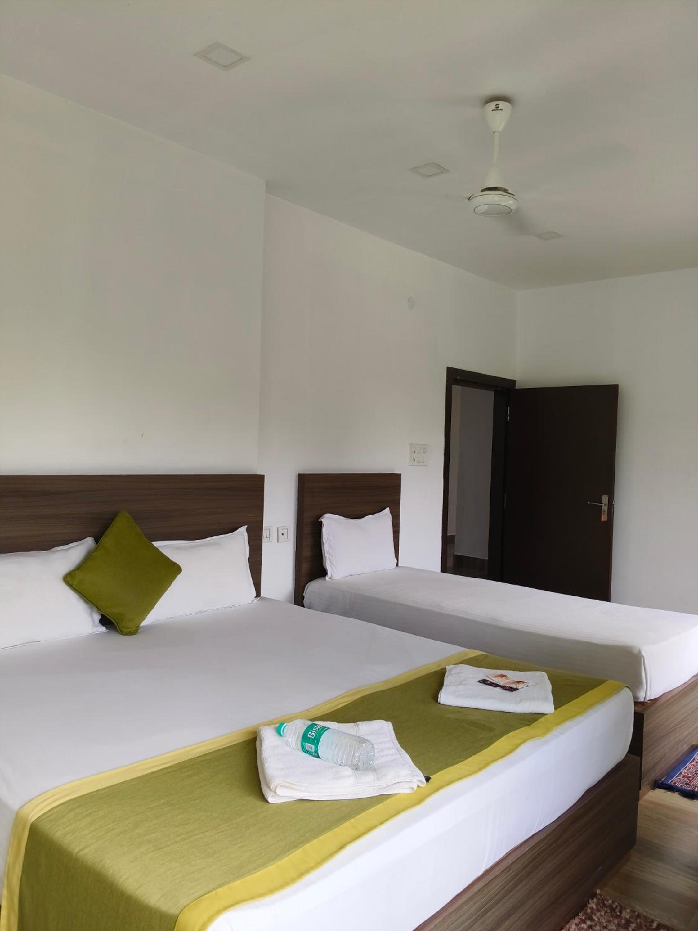 Executive Triple Room - Photo 2