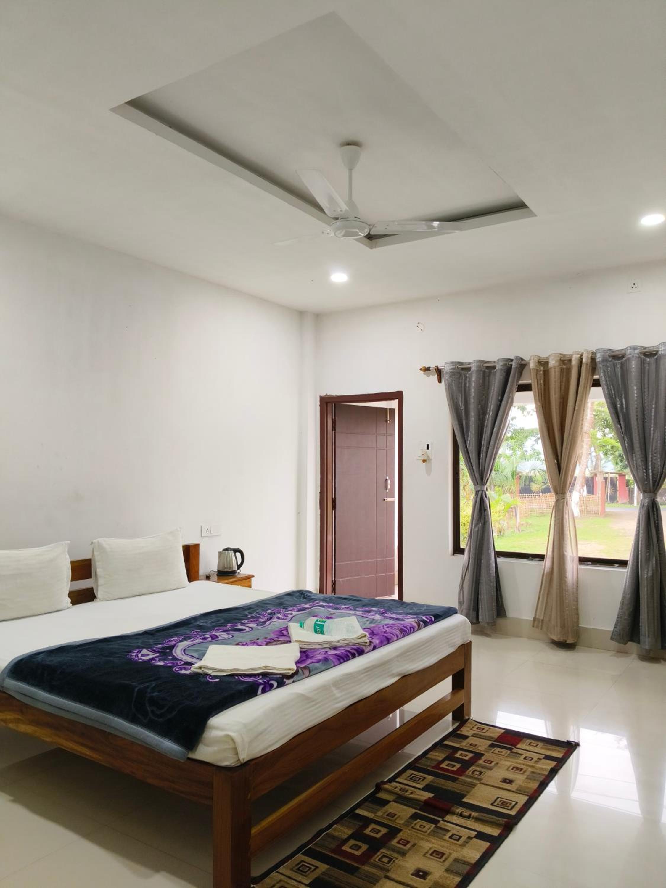 Deluxe Queen Room - Photo 3