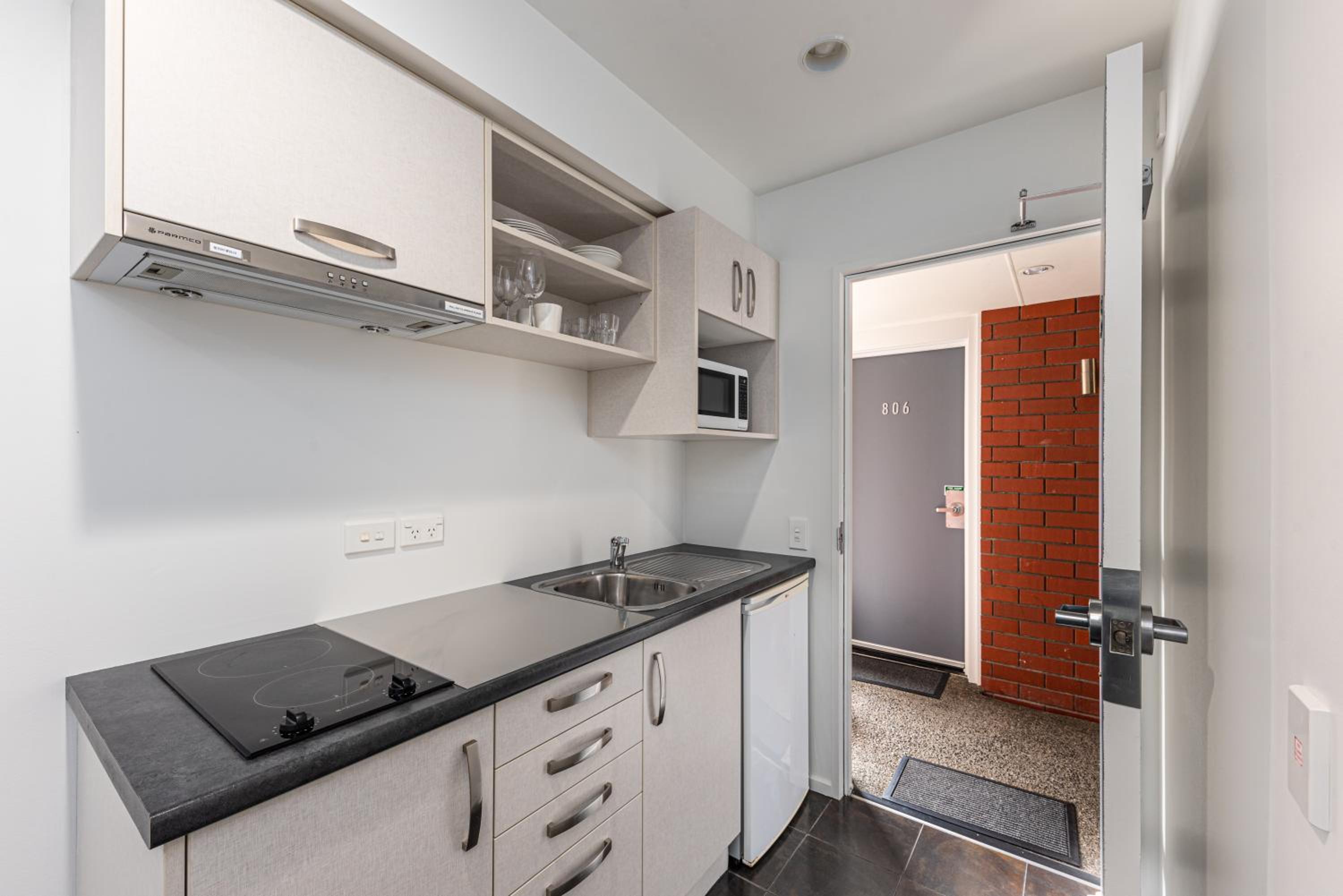 One-Bedroom Apartment with Spa Bath photo 1