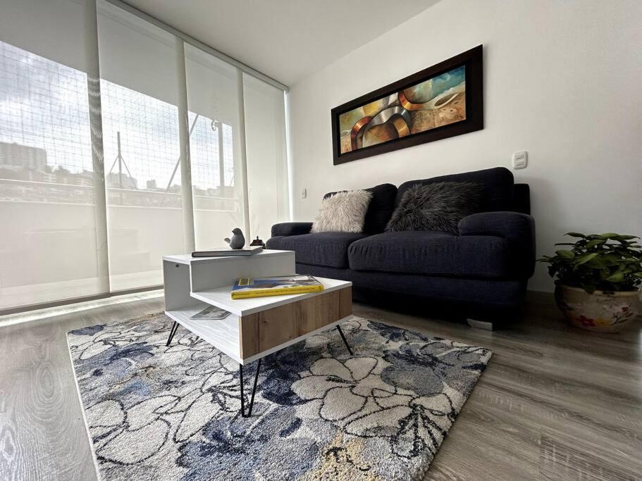 Three-Bedroom Apartment photo 1