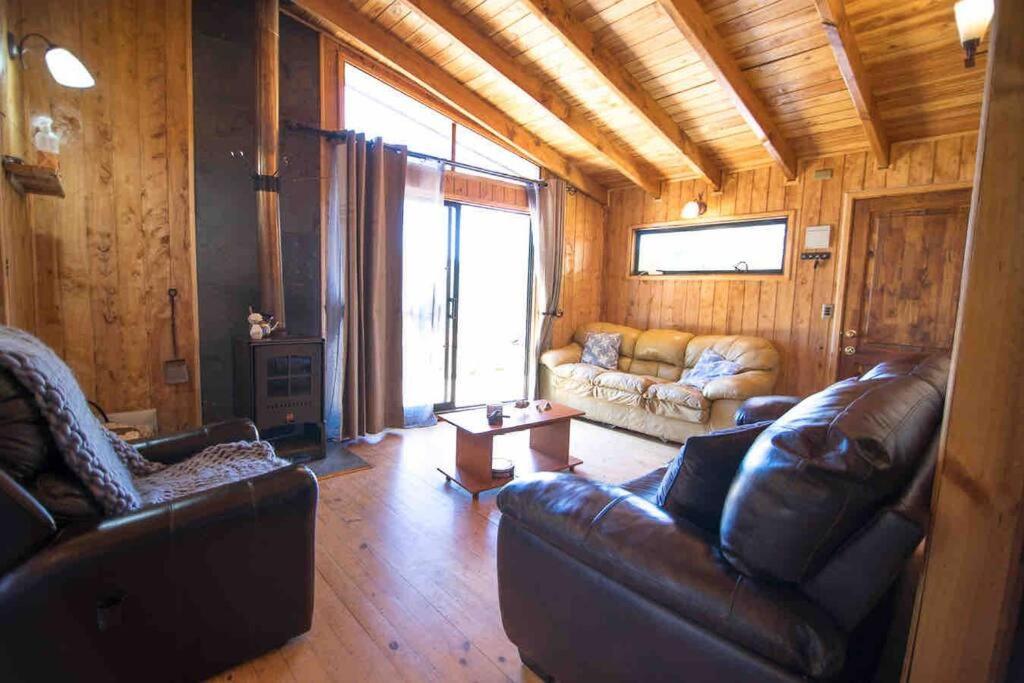 Two-Bedroom House photo 2