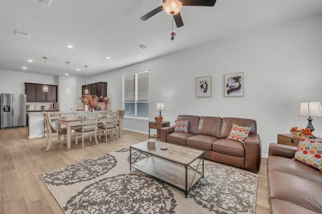 Four-Bedroom Vacation Home photo 1