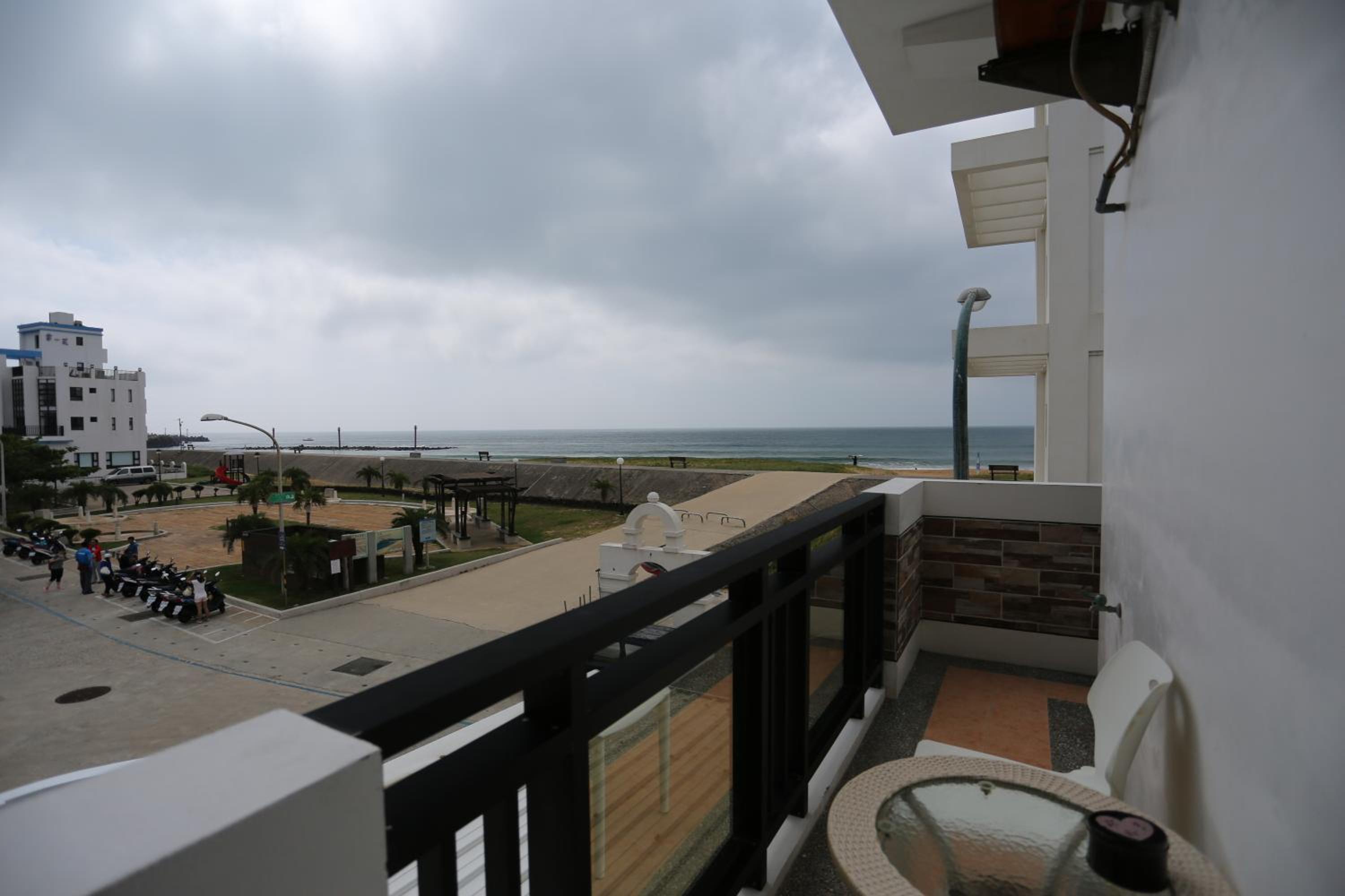 Double Room with Balcony and Sea View photo 3