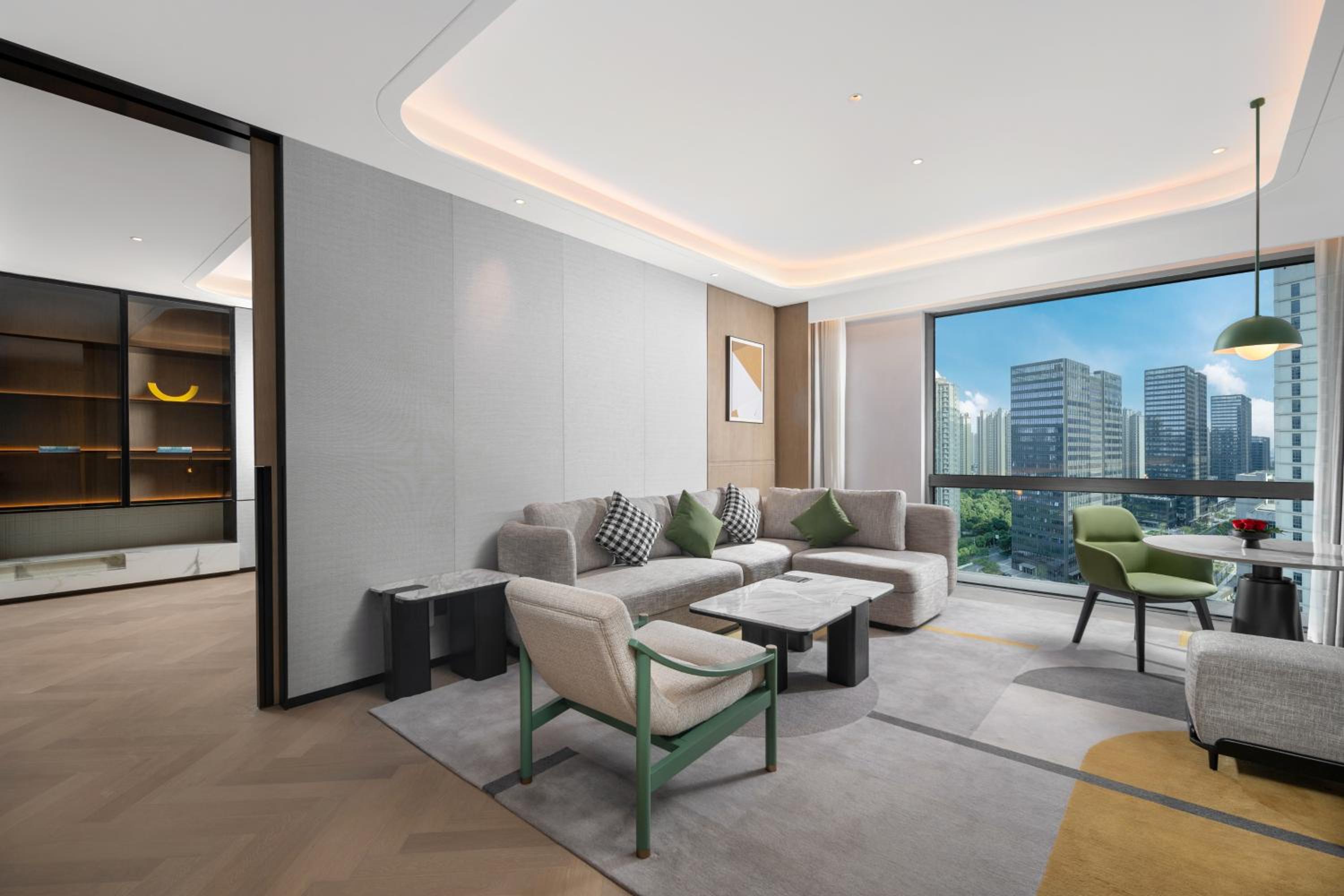 One-Bedroom Suite photo 2