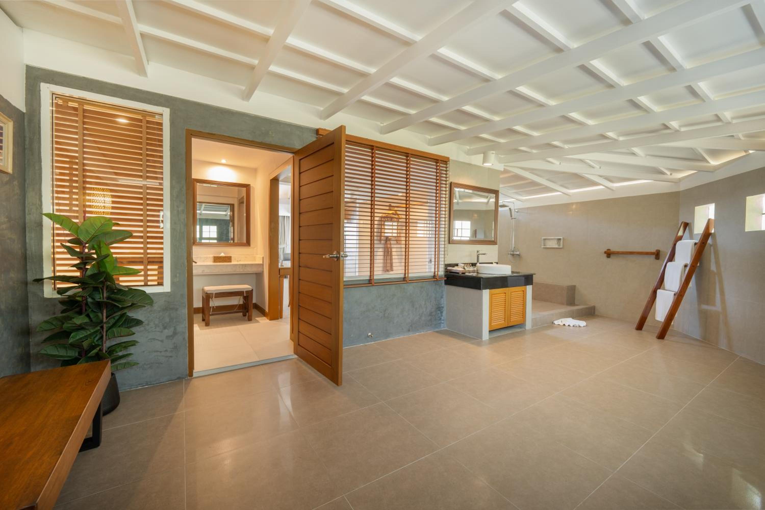 Beachside Cottage - Photo 3