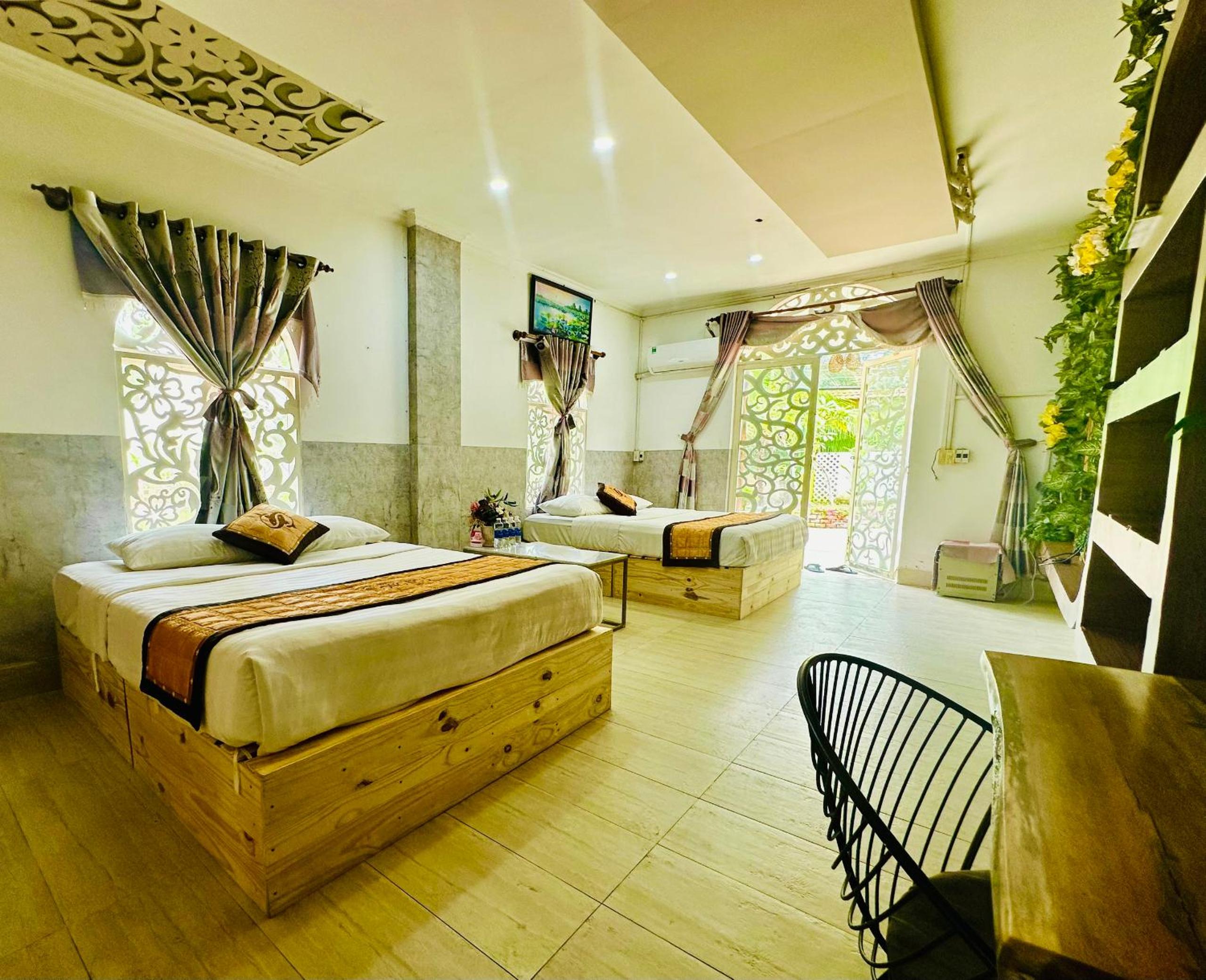 Deluxe Double or Twin Room photo 3