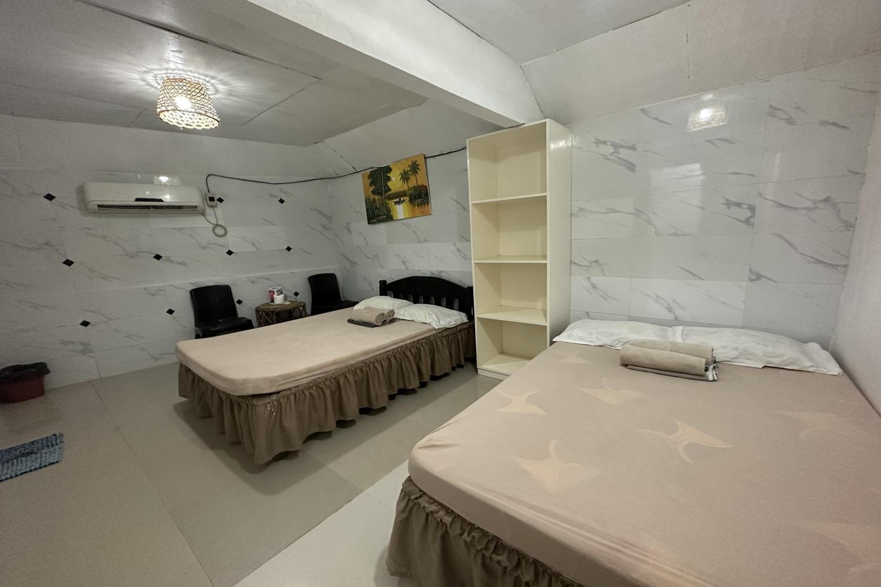 Standard Family Room