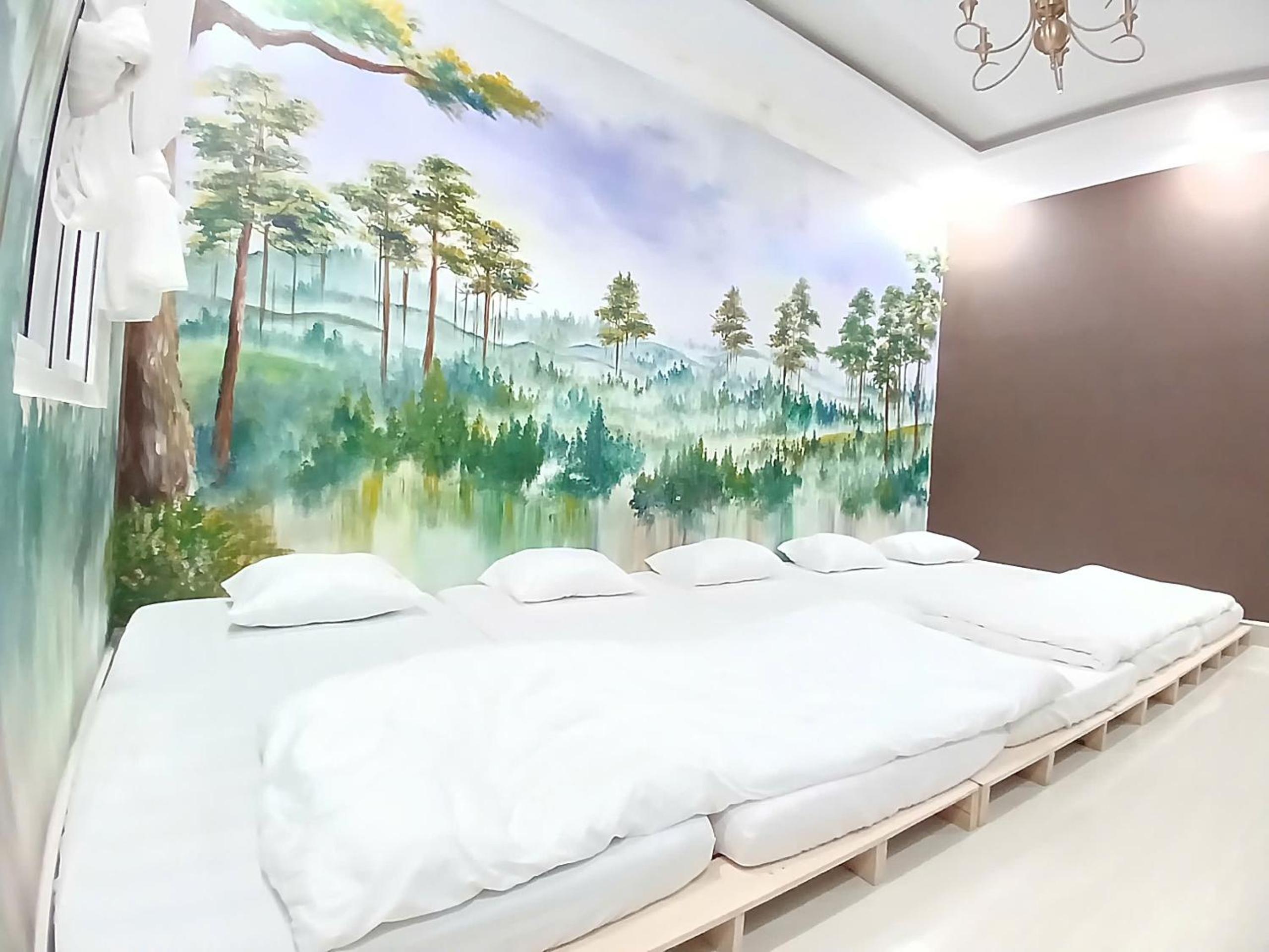 Mixed Dormitory Room