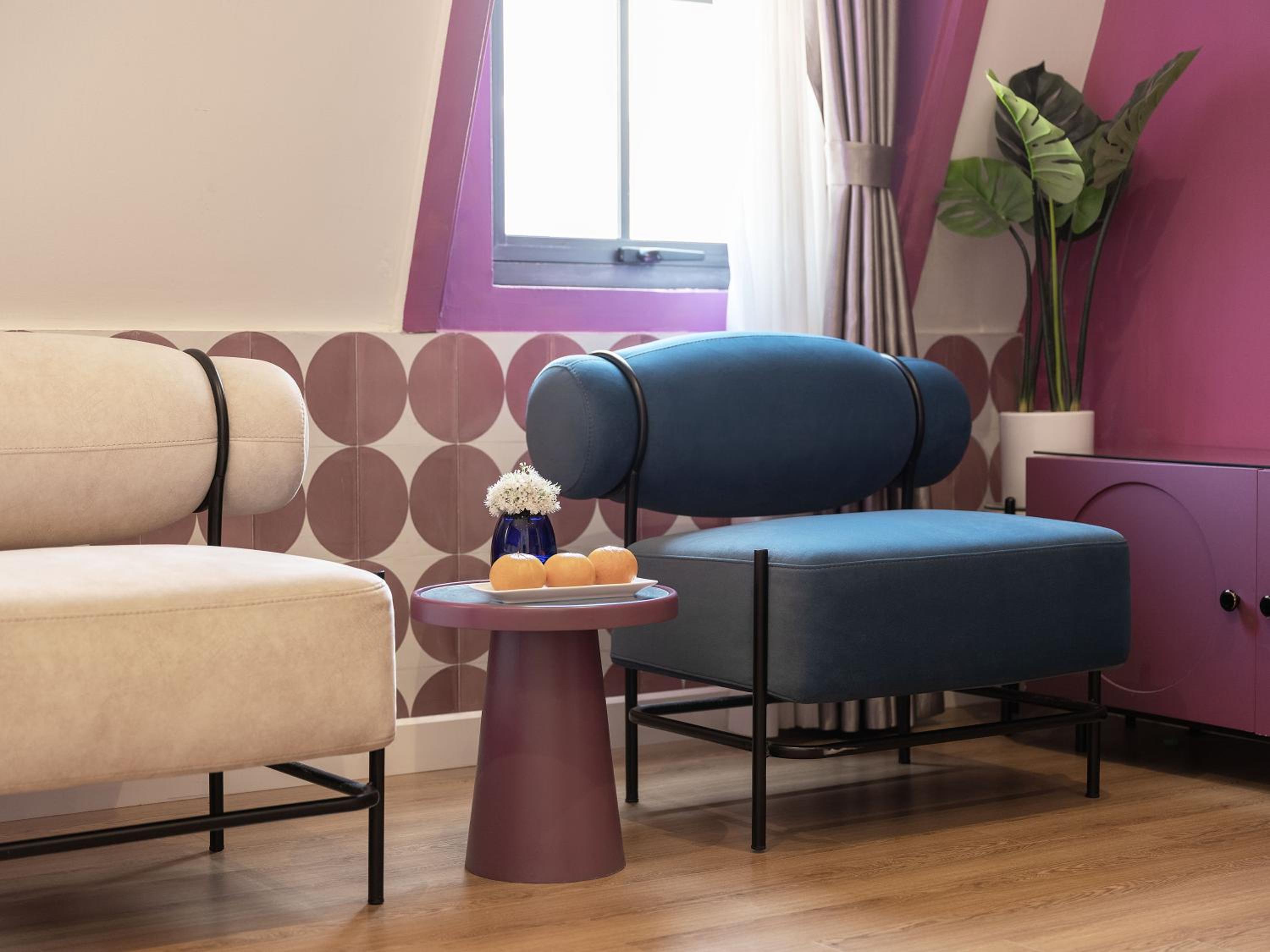 Deluxe Family Room photo 2