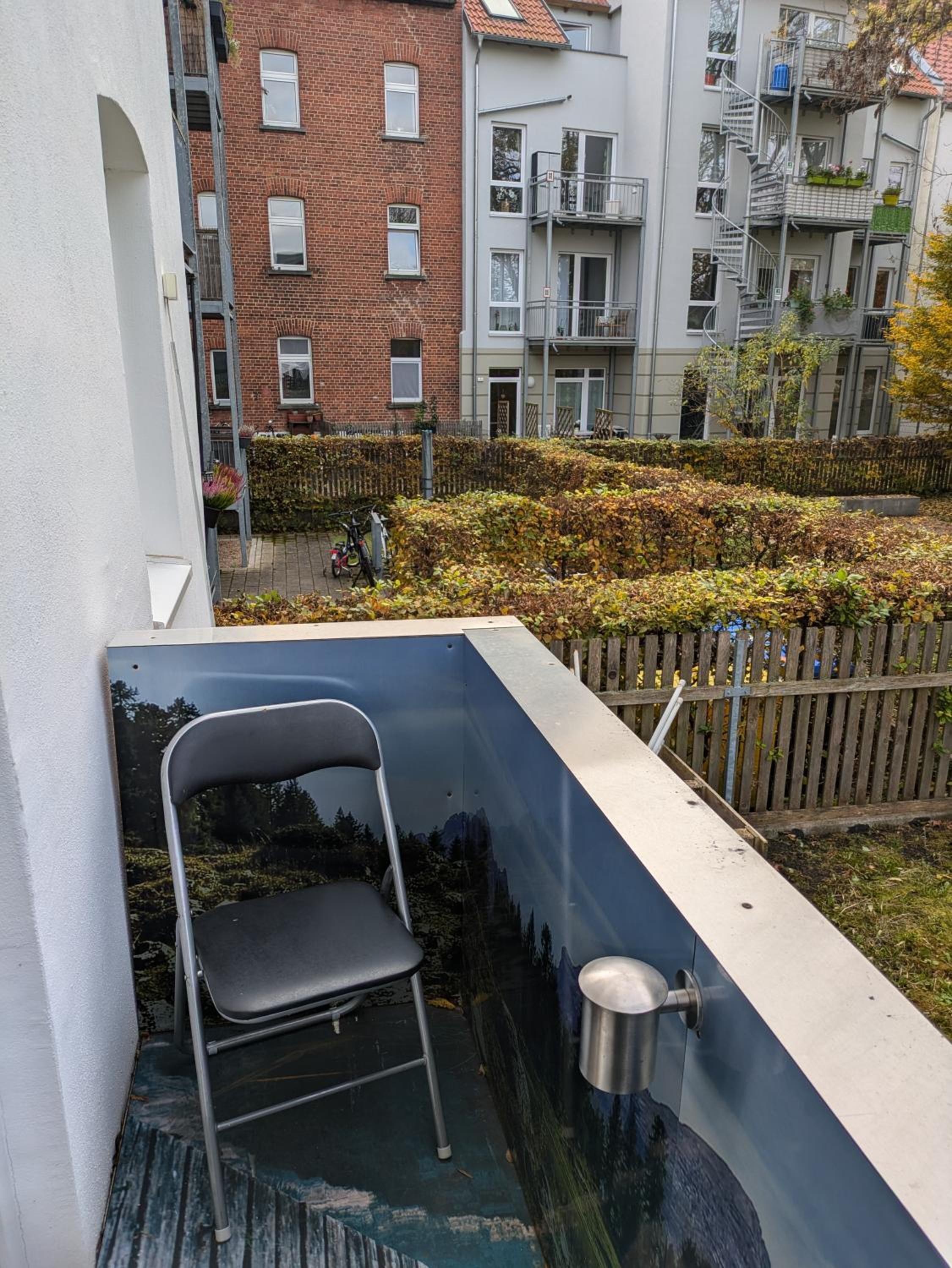 One-Bedroom Apartment - Photo 12