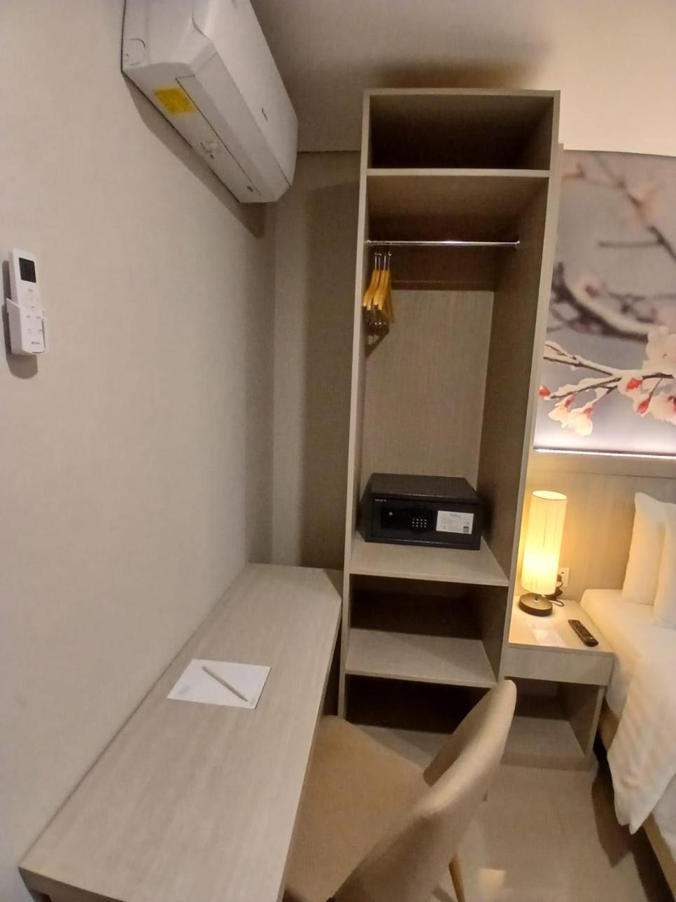 Deluxe Suite - Photo 19