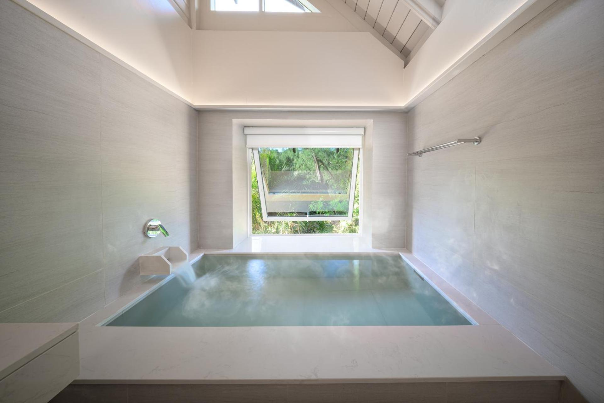 Grand Hotspring Pool Villa - Photo 23