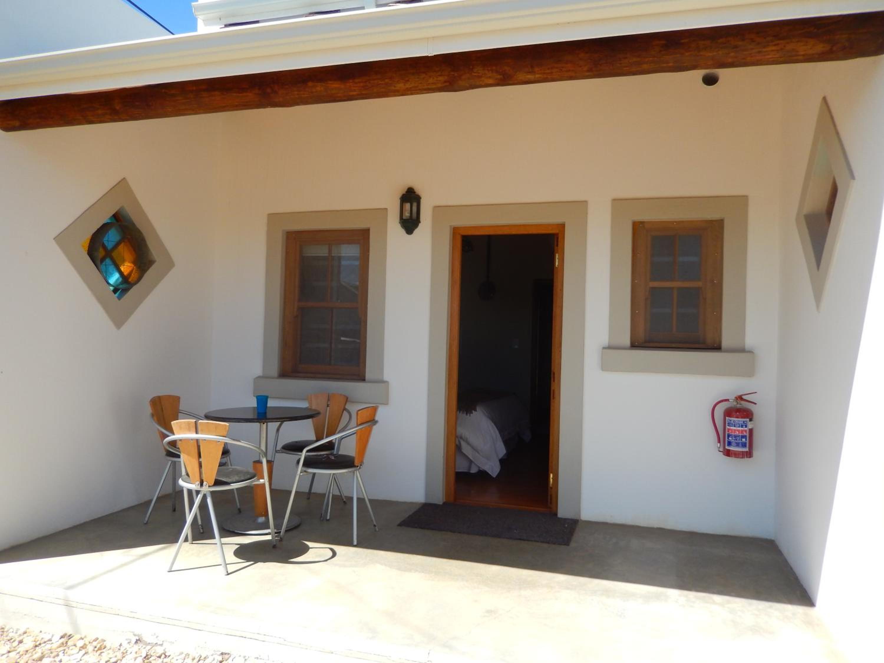Apartment - Photo 2