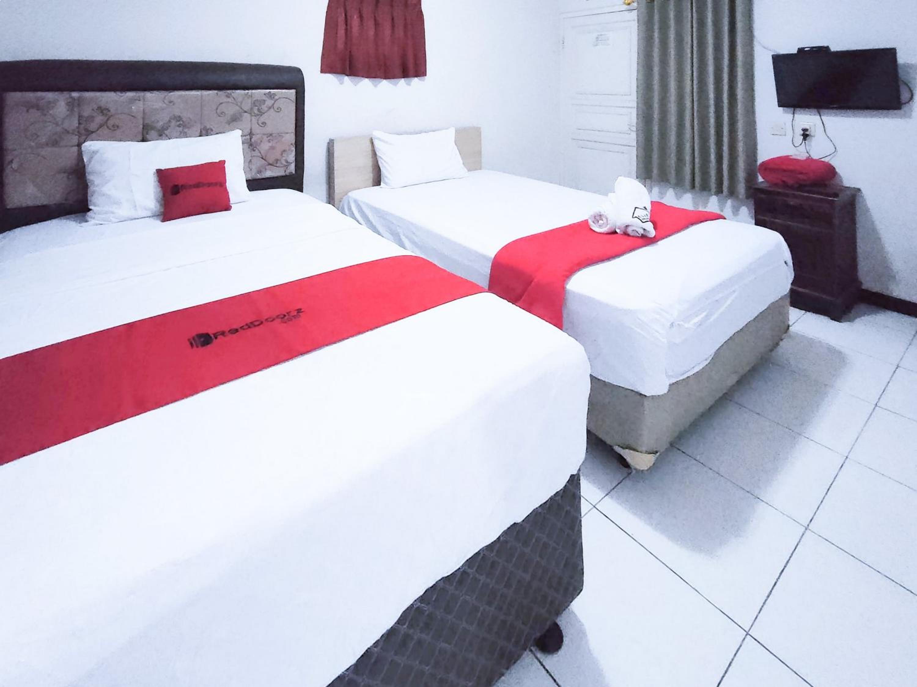 Deluxe Twin Room - Photo 4