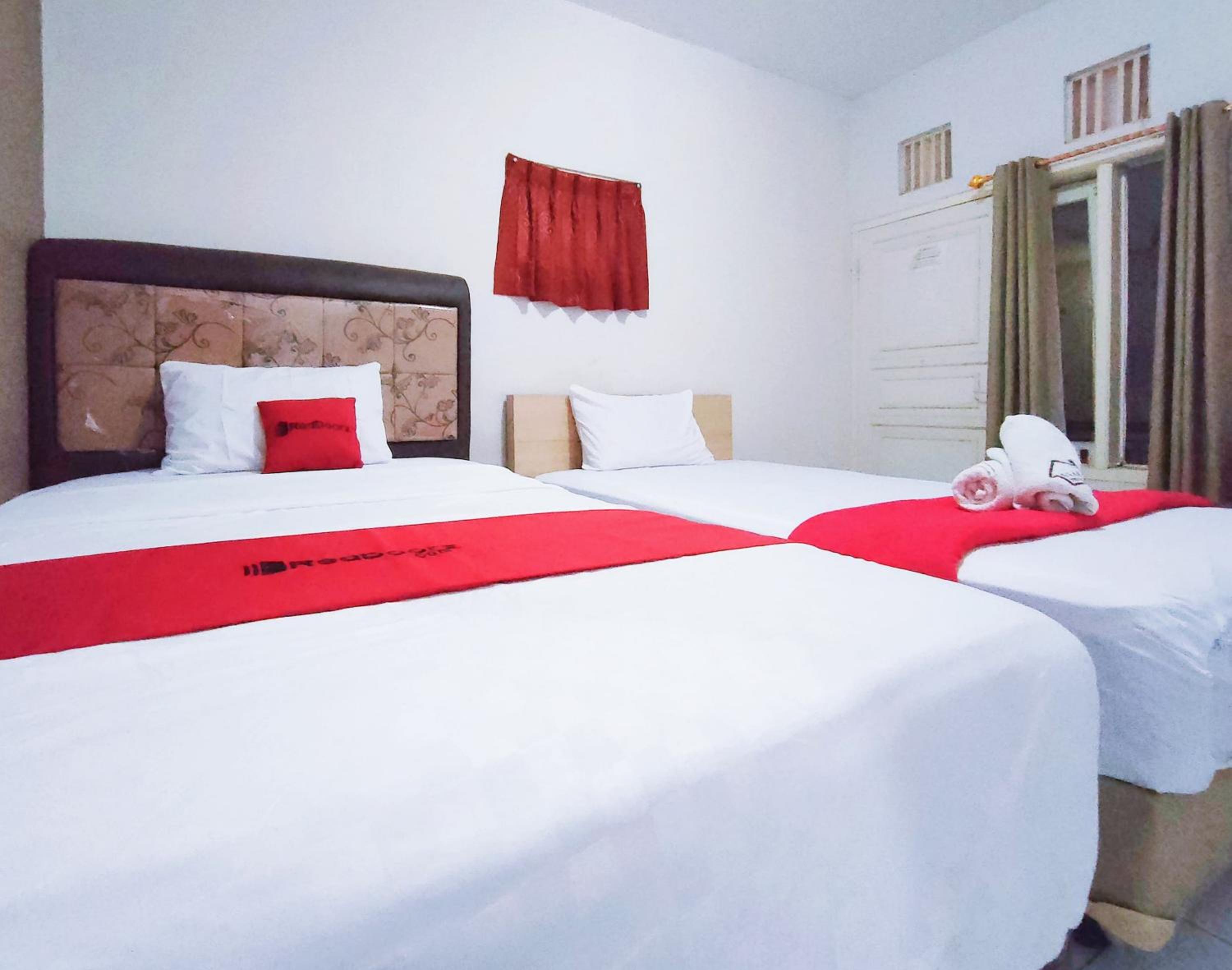 Deluxe Twin Room - Photo 5