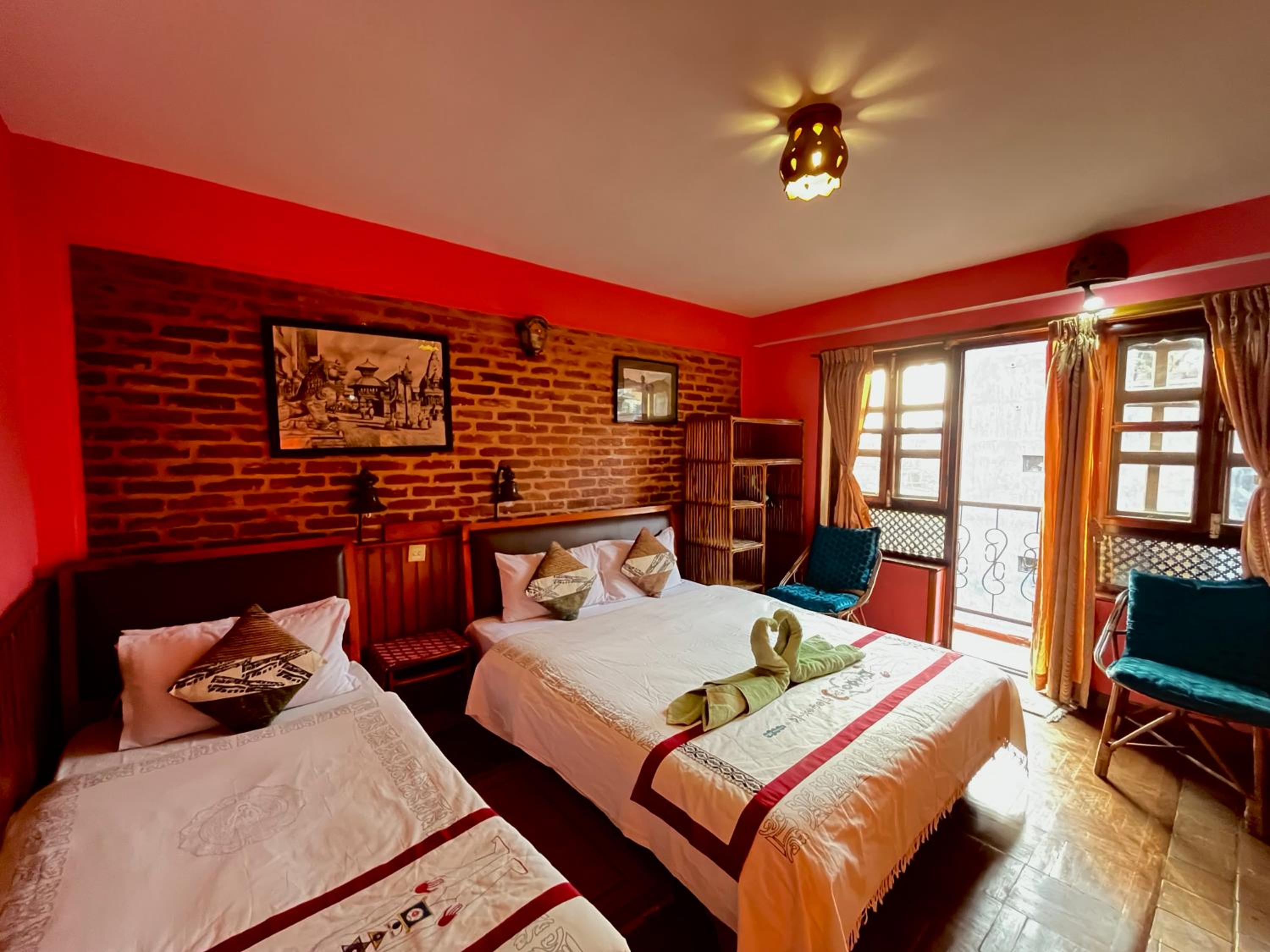 Deluxe Double Room with Balcony photo 2