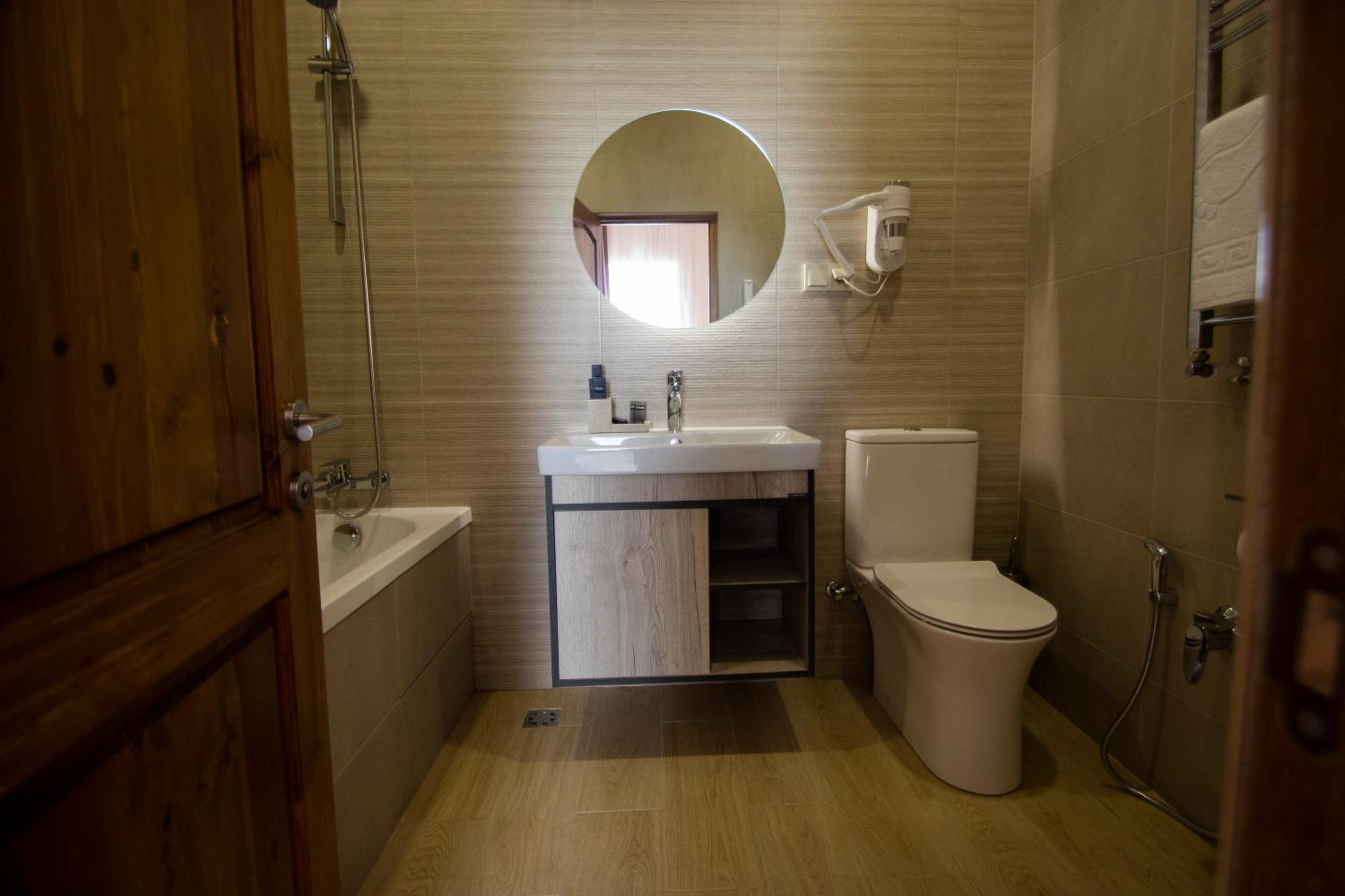 Triple Room with Bathroom photo 2