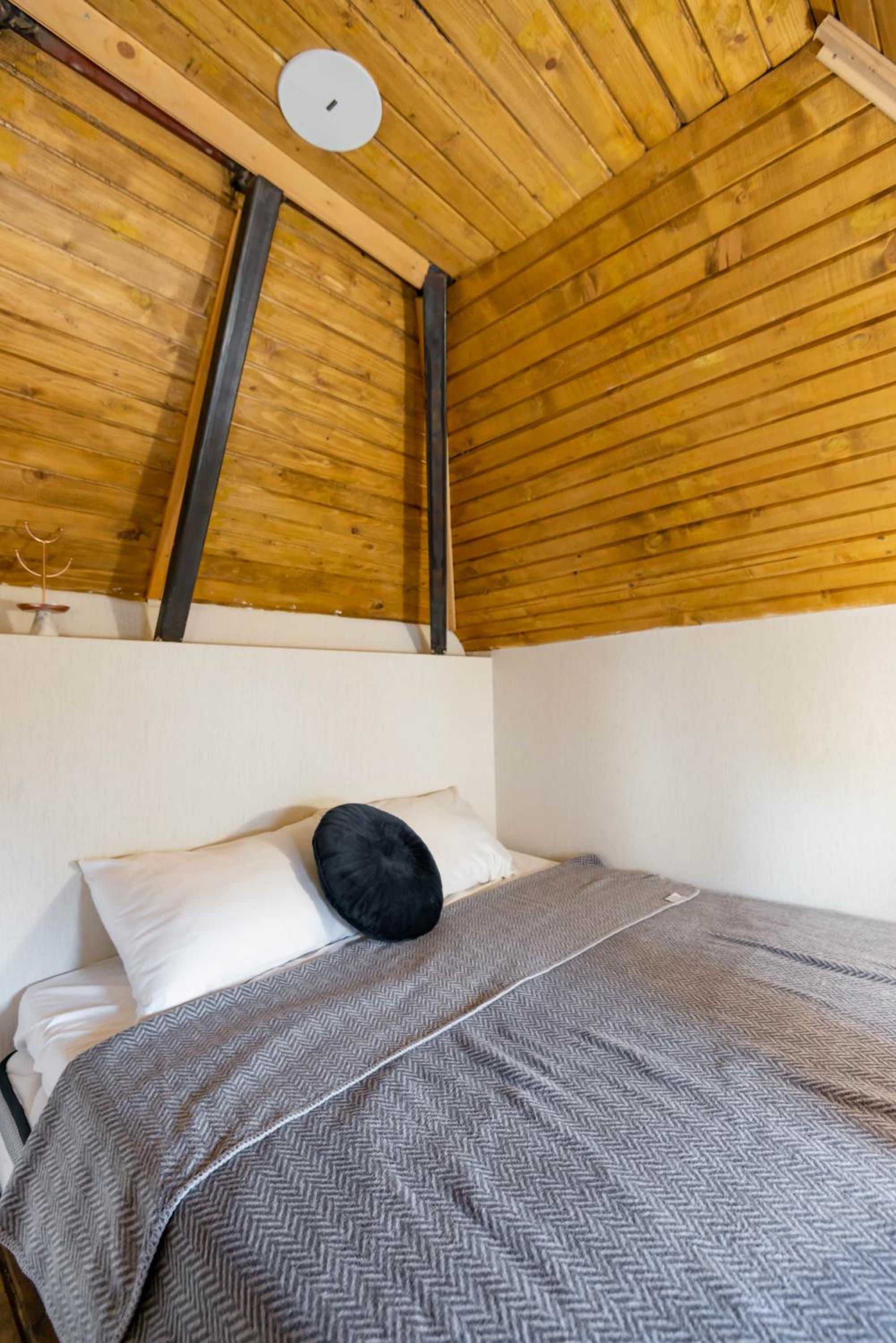 Classic Quadruple Room - Photo 5