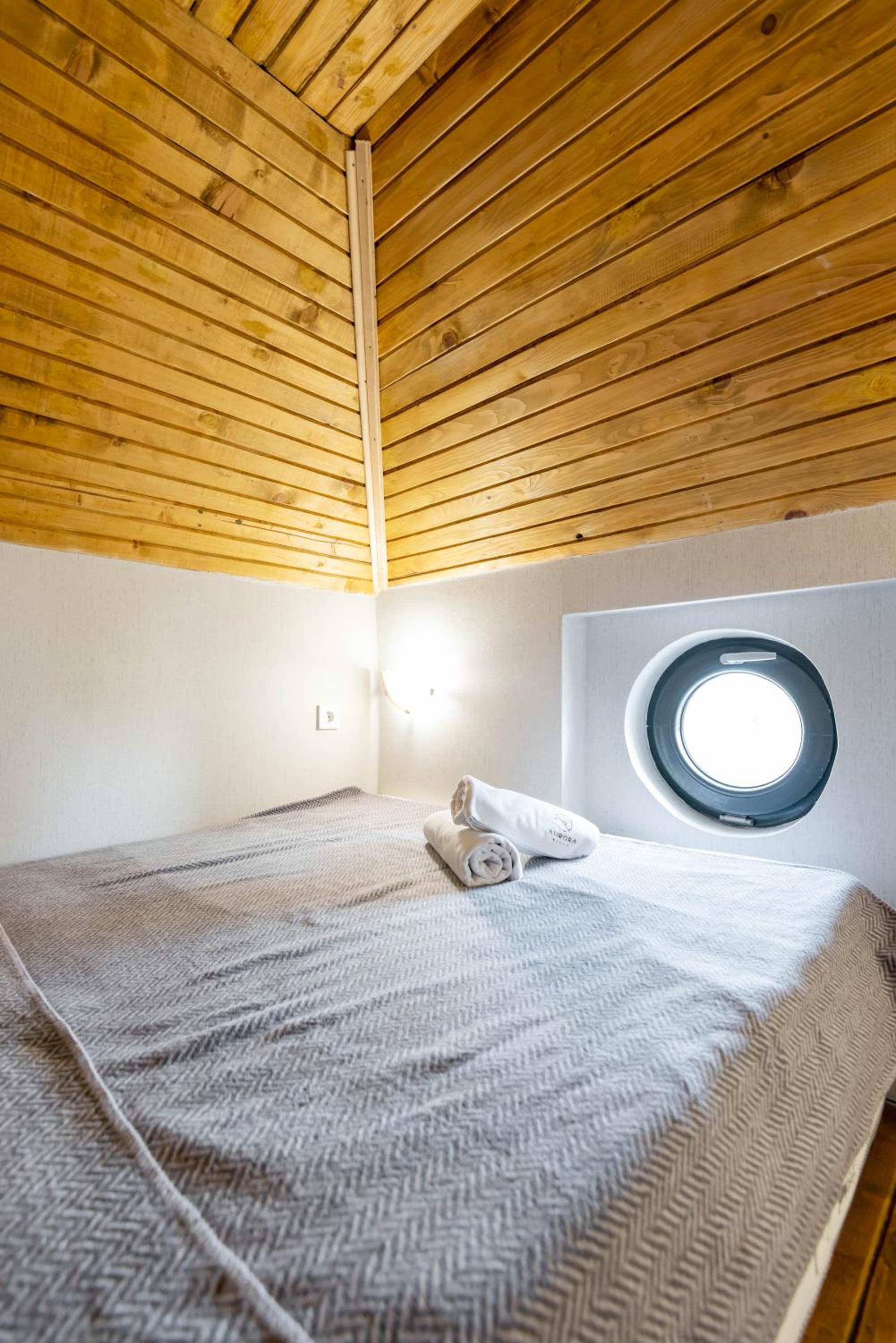 Classic Quadruple Room - Photo 6