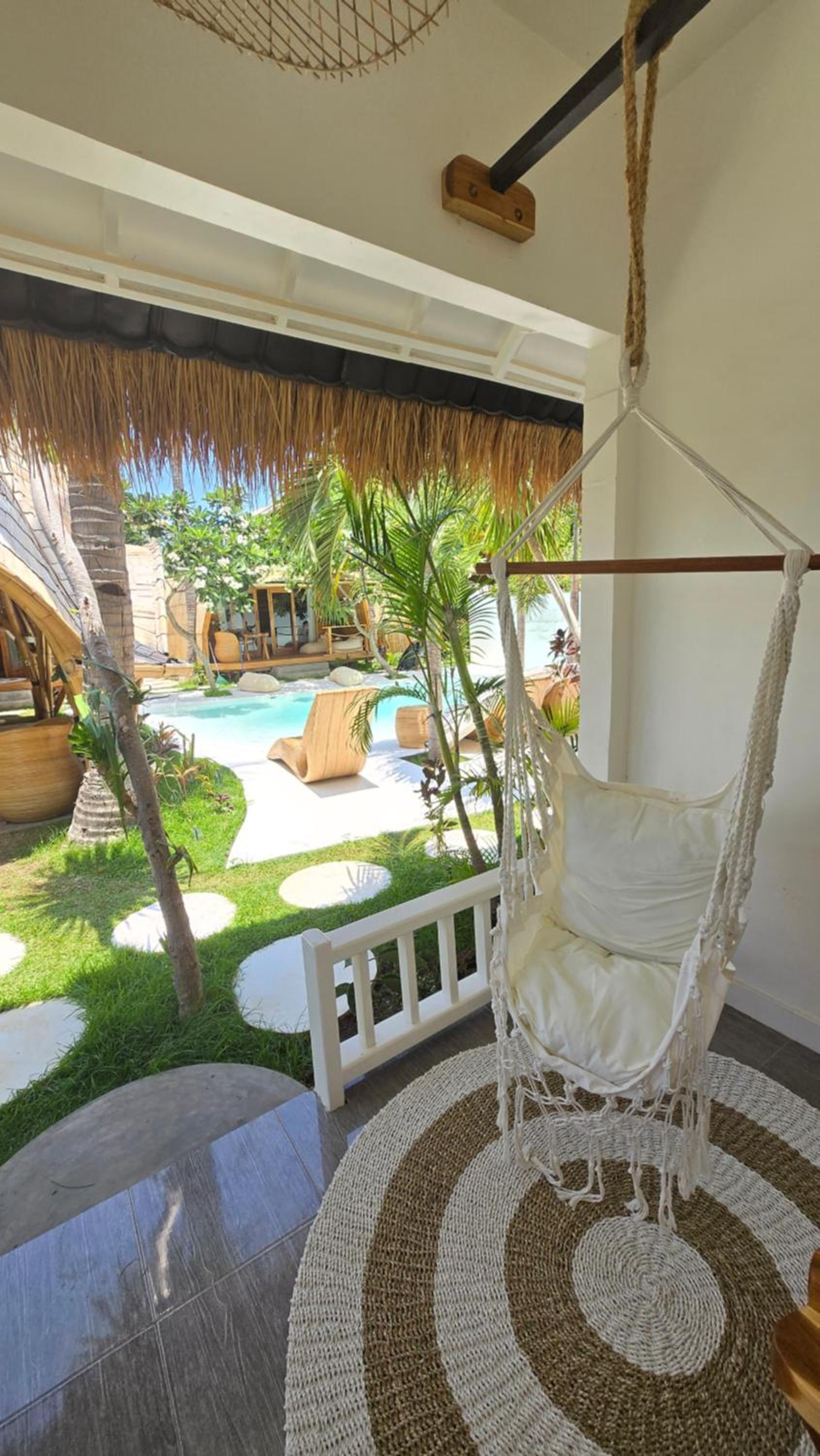 Double Room with Pool View photo 3