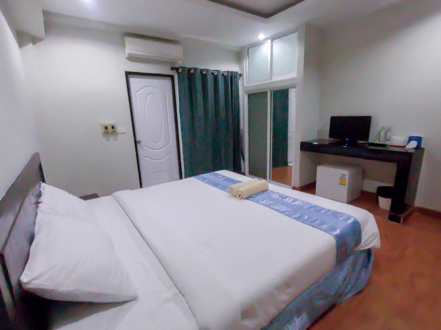 Superior Double Room - Photo 11