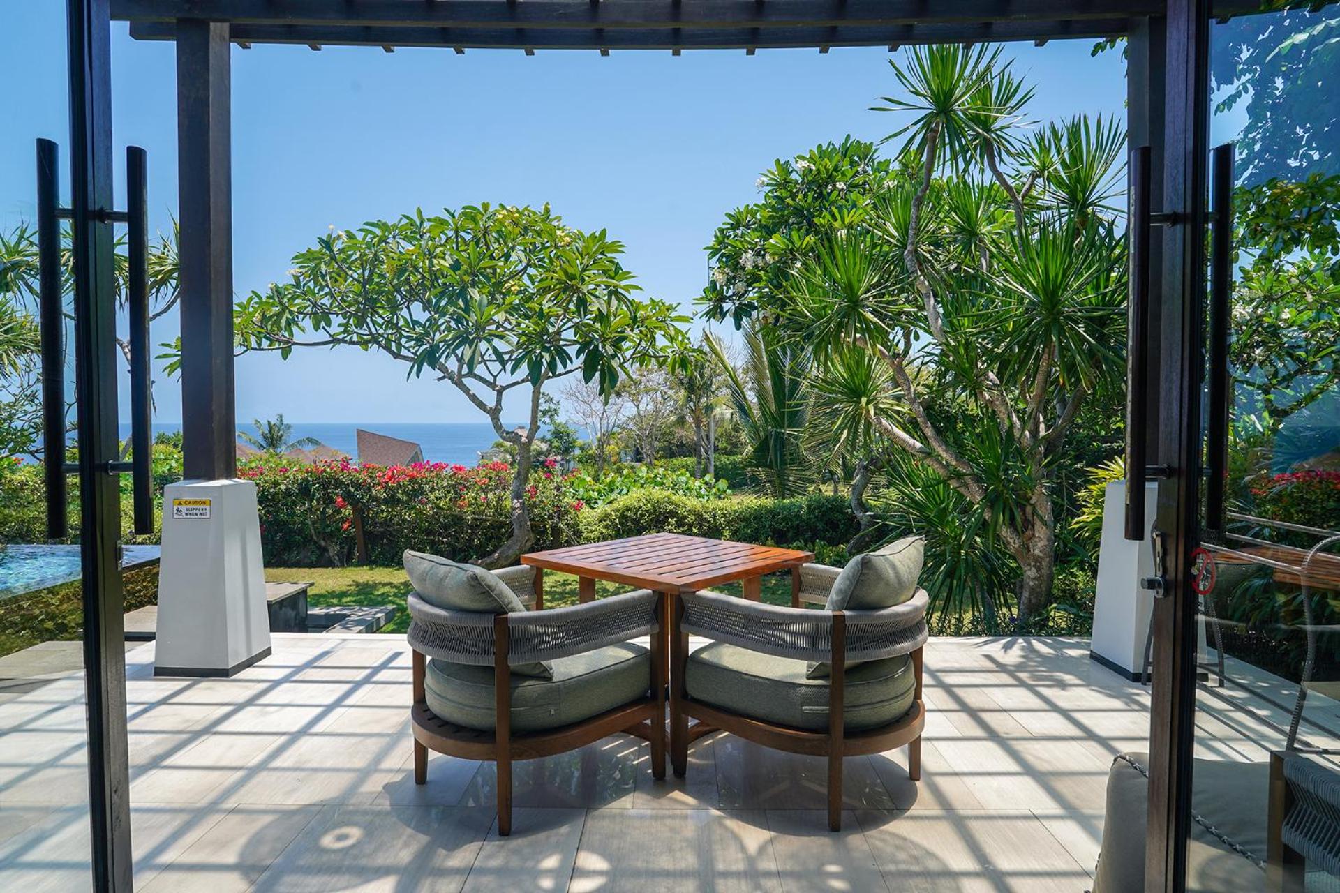 Partial Ocean View Pool Villa – Free Benefit photo 3