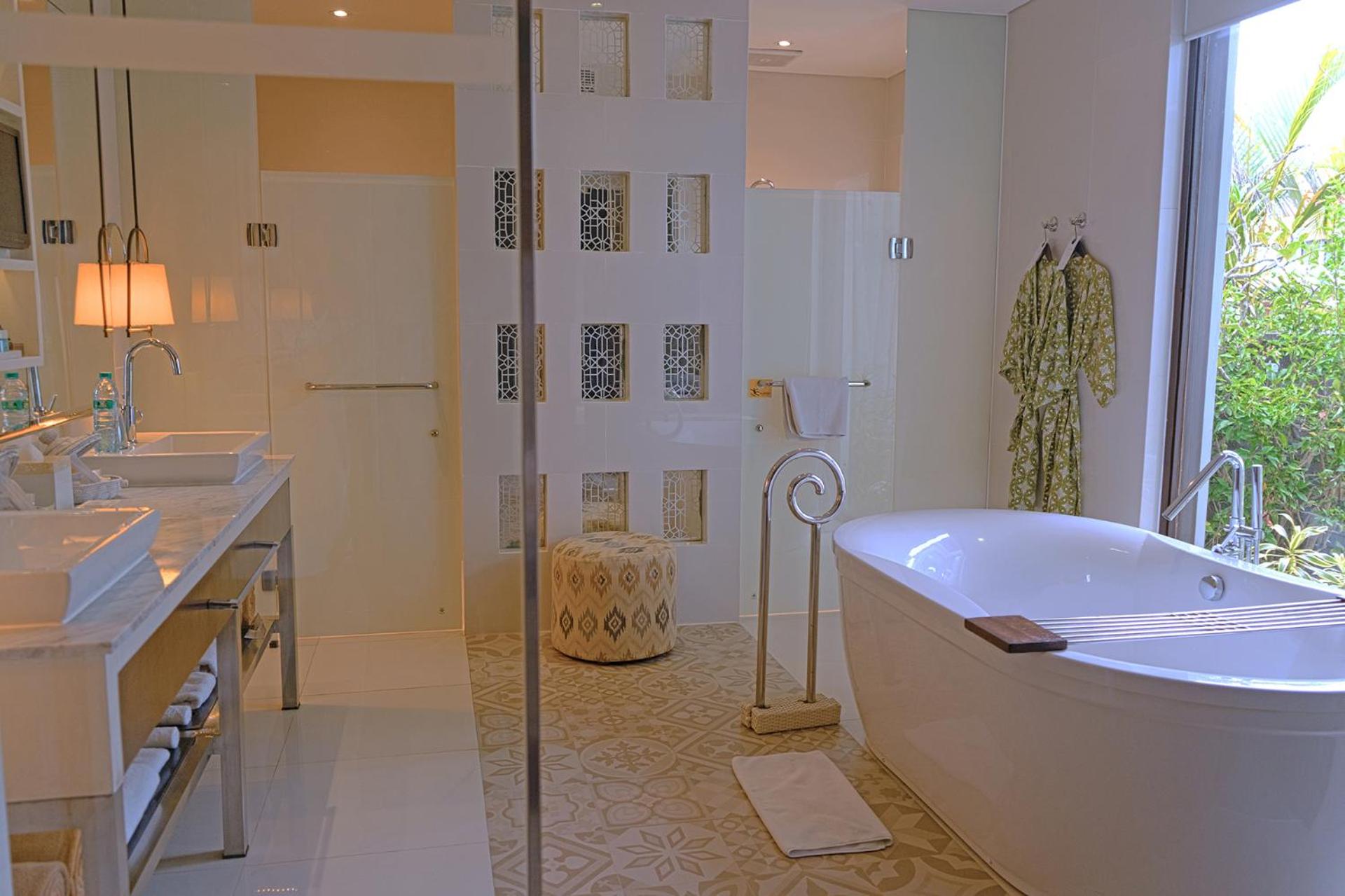 Prime Ocean View Pool Villa – Free Benefit photo 3