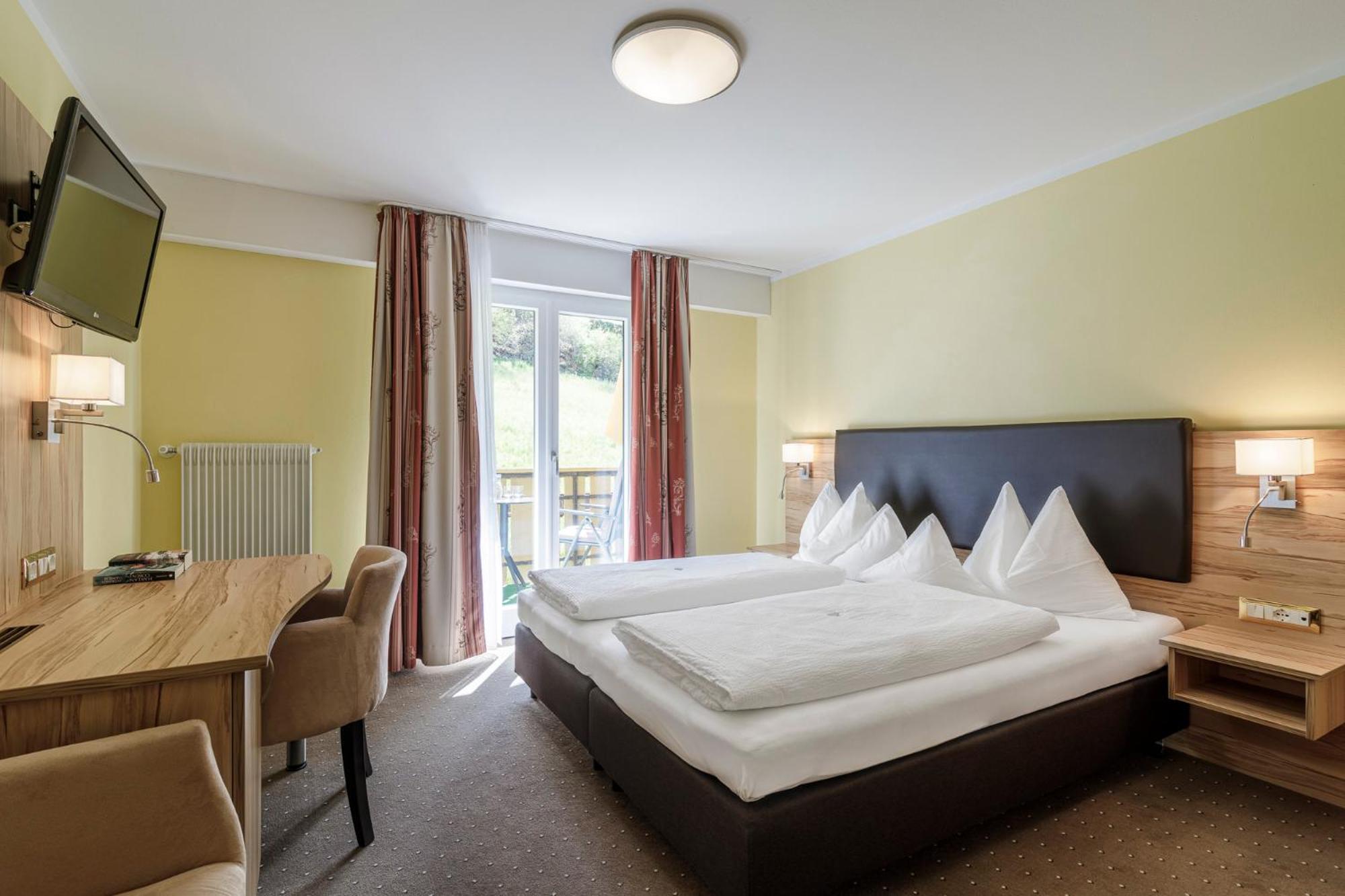 Standard Double Room photo 1