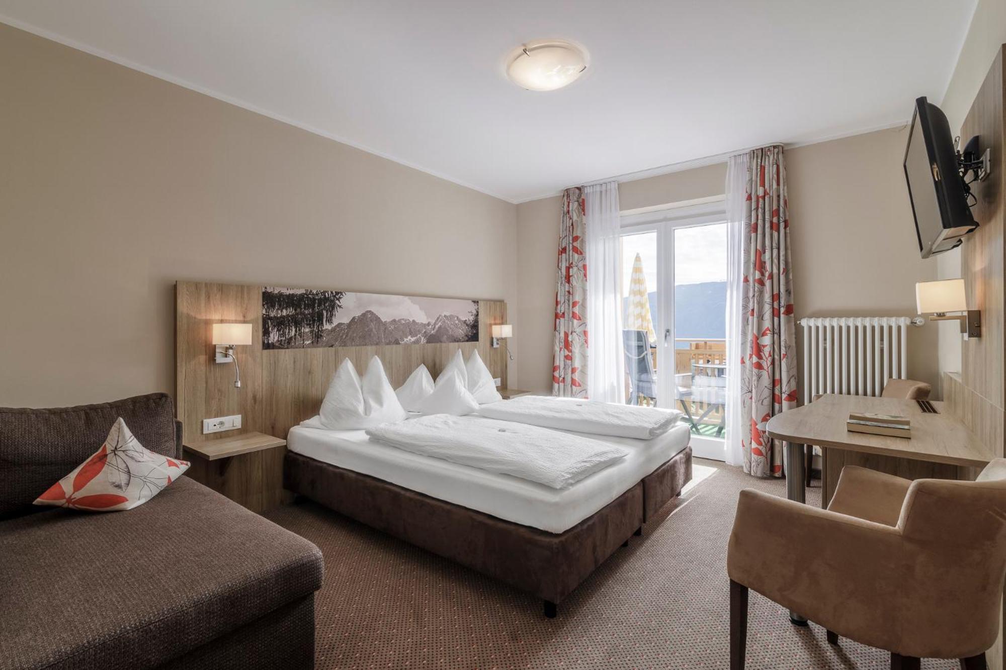 Deluxe Double Room photo 1