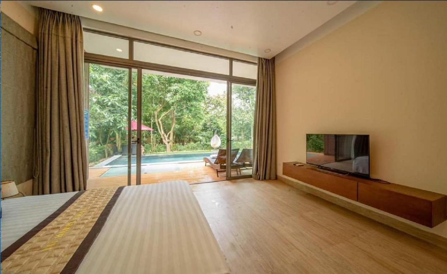 Three-Bedroom Villa - Photo 7