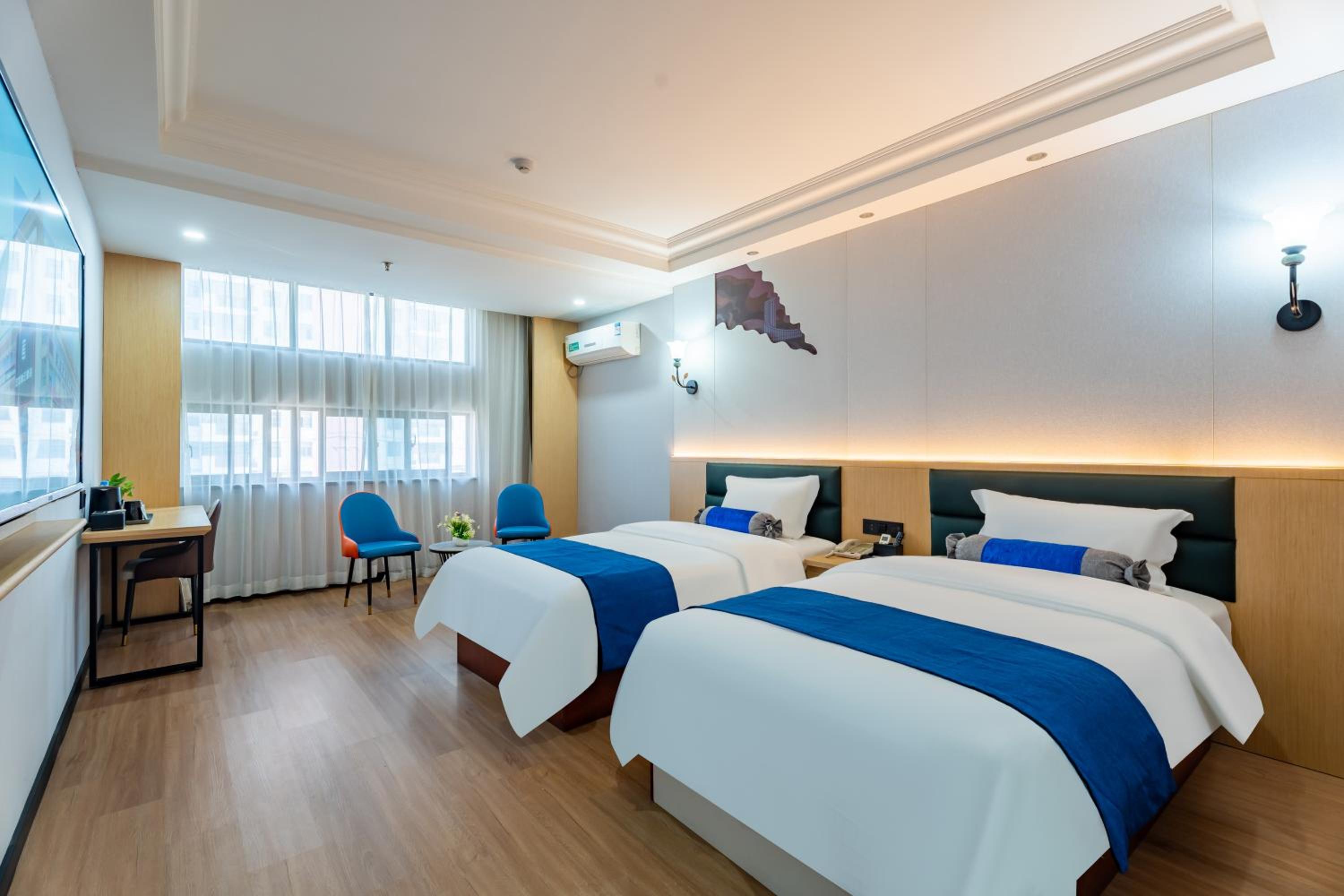 Superior Twin Room photo 3