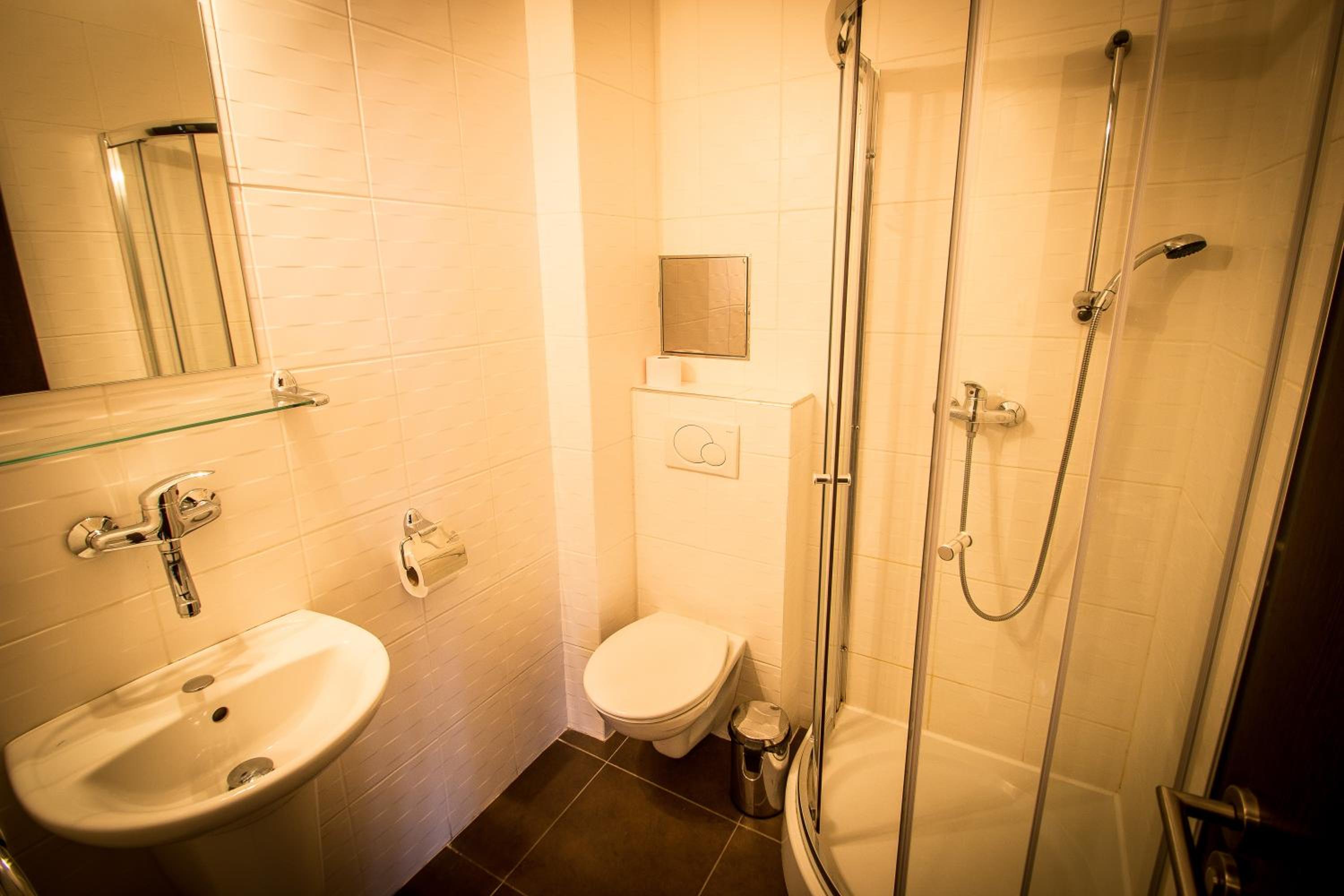 Two-Bedroom Apartment - Photo 9