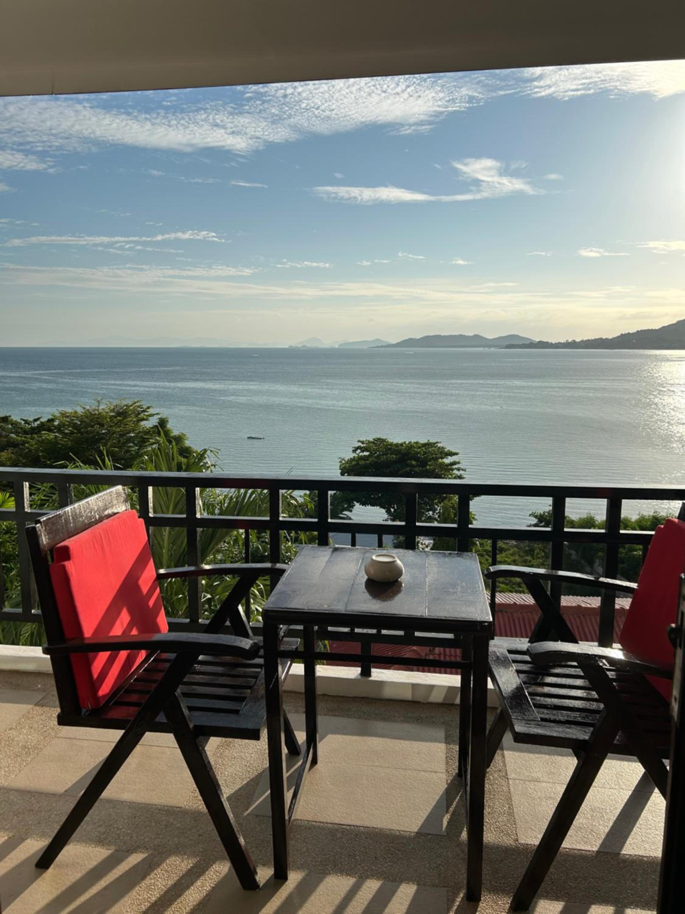 Deluxe Double Room with Sea View - Photo 4