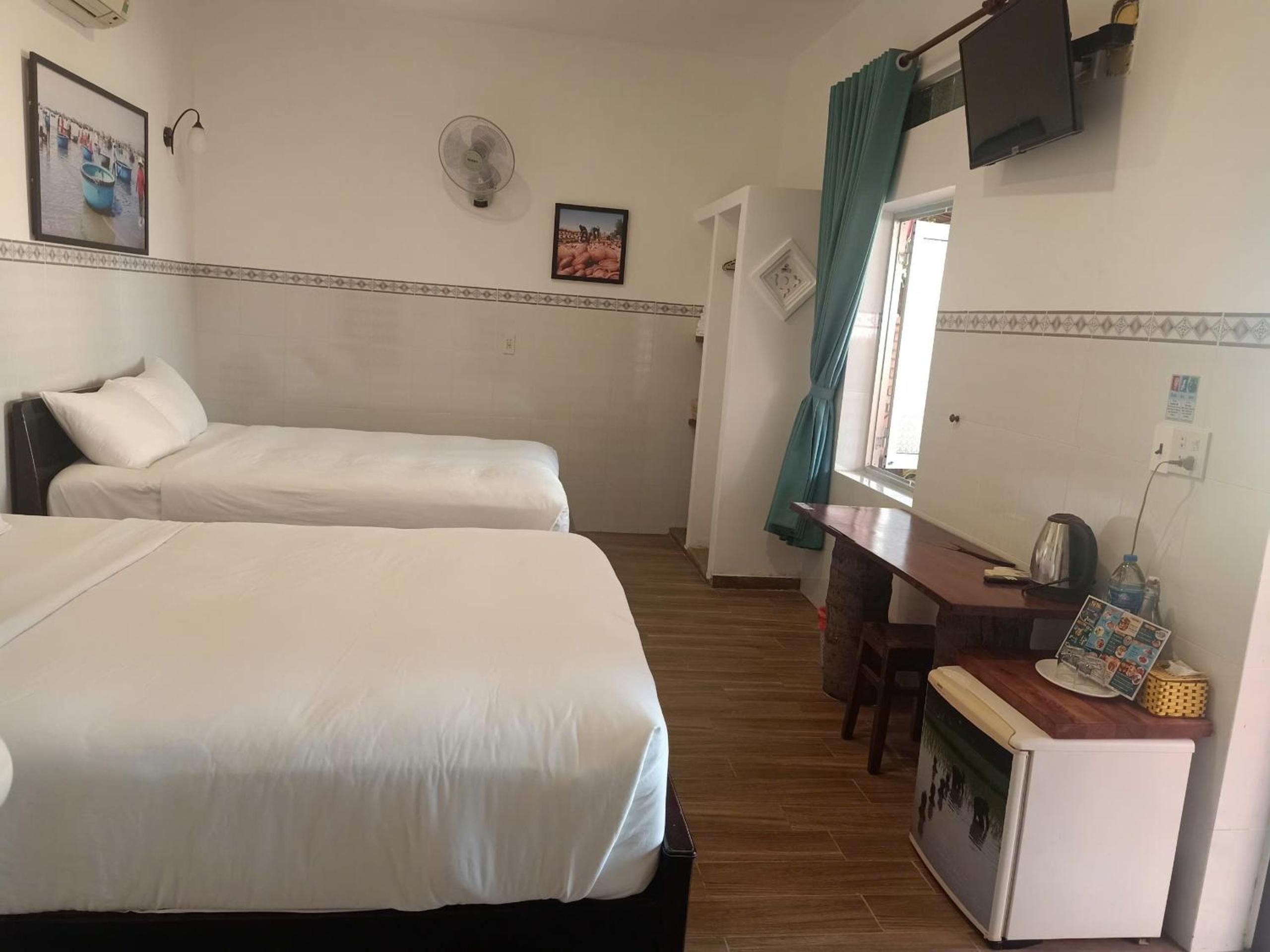 Classic Quadruple Room