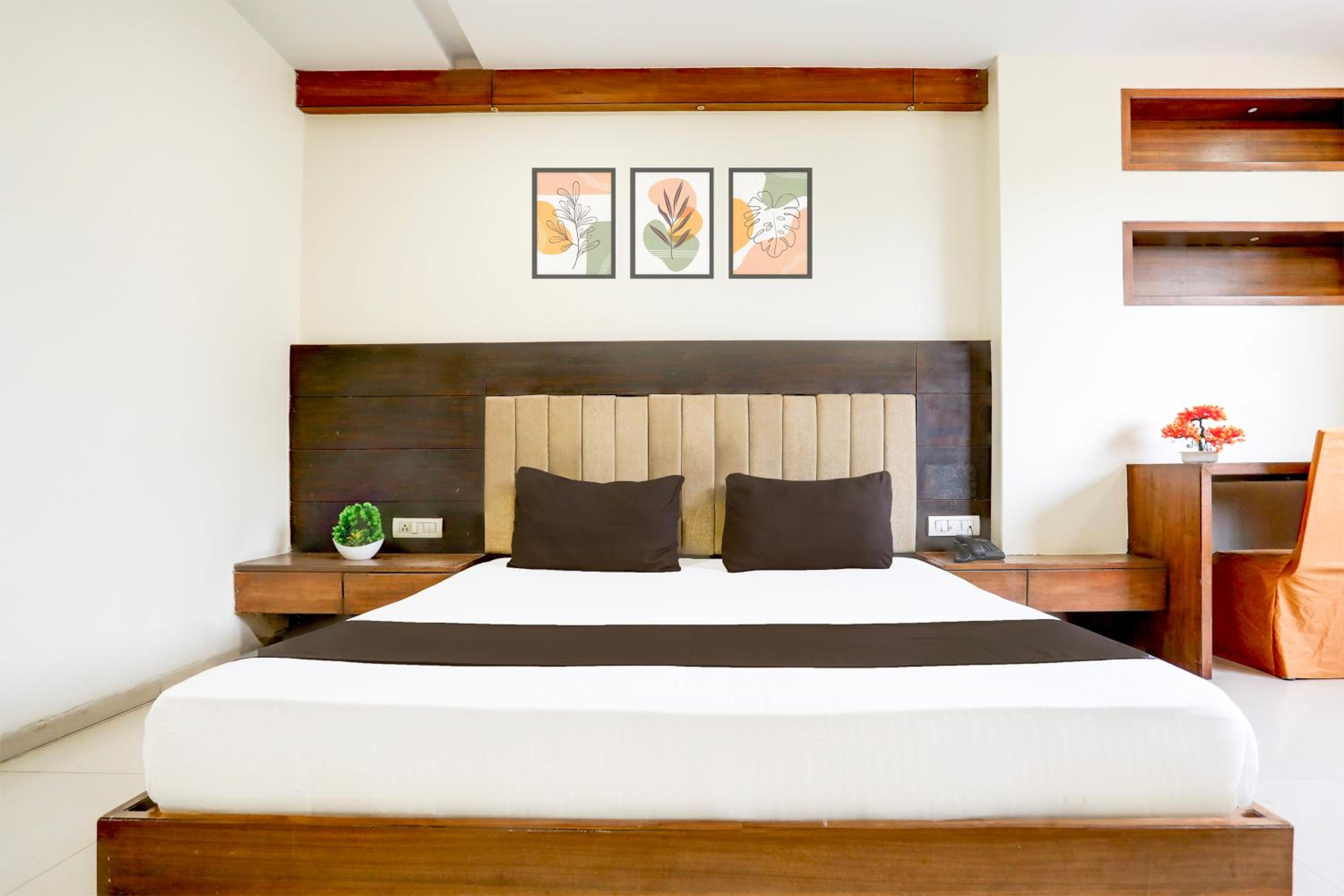 Deluxe Triple Room photo 3