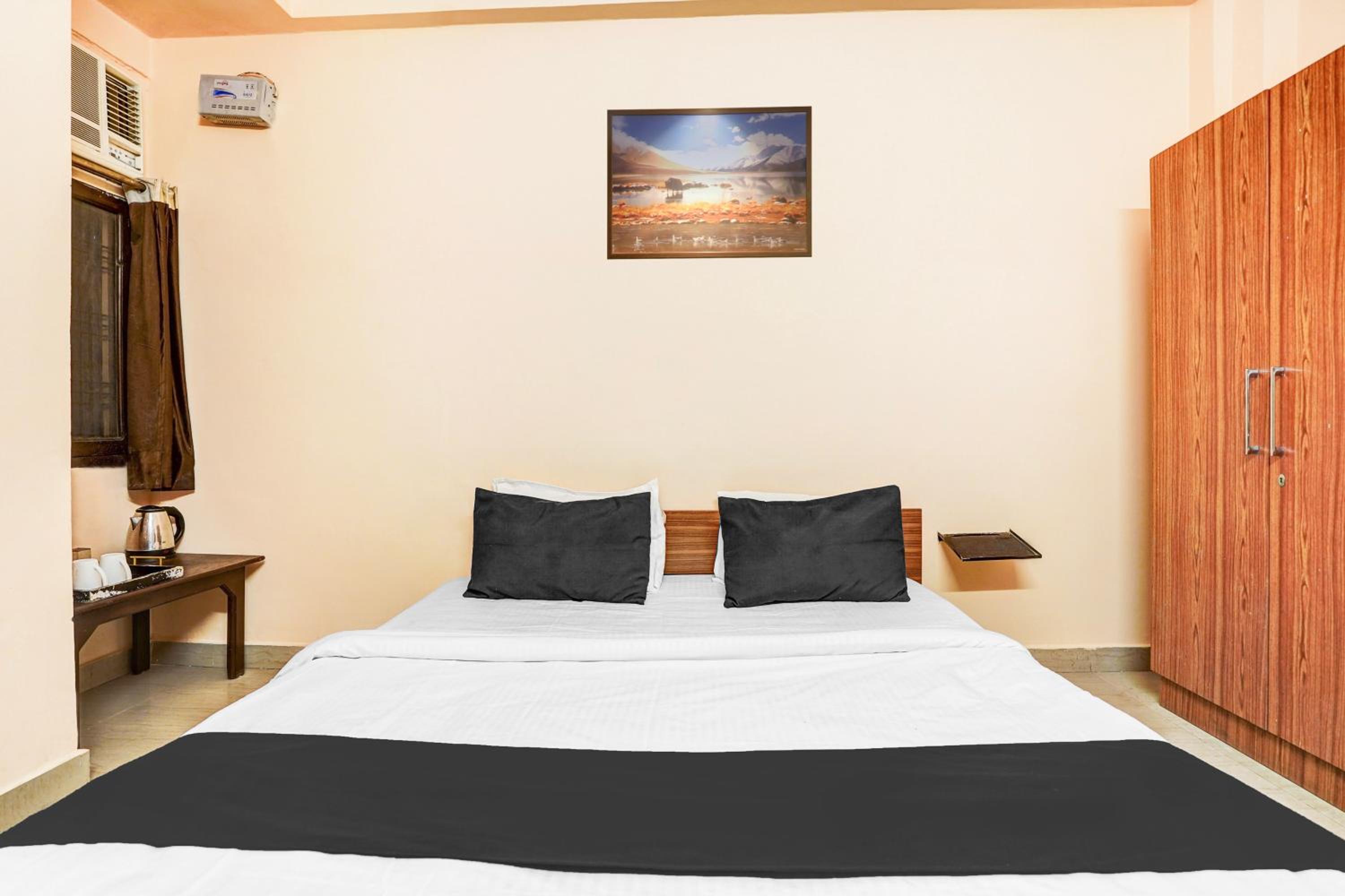 Standard Double Room photo 2
