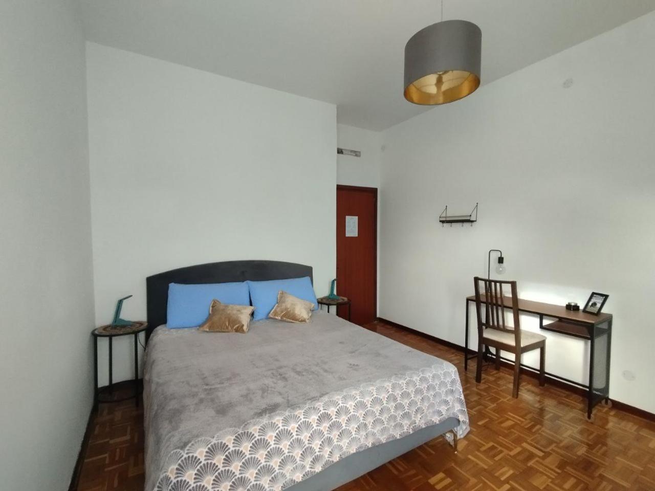 Double Room with Private External Bathroom