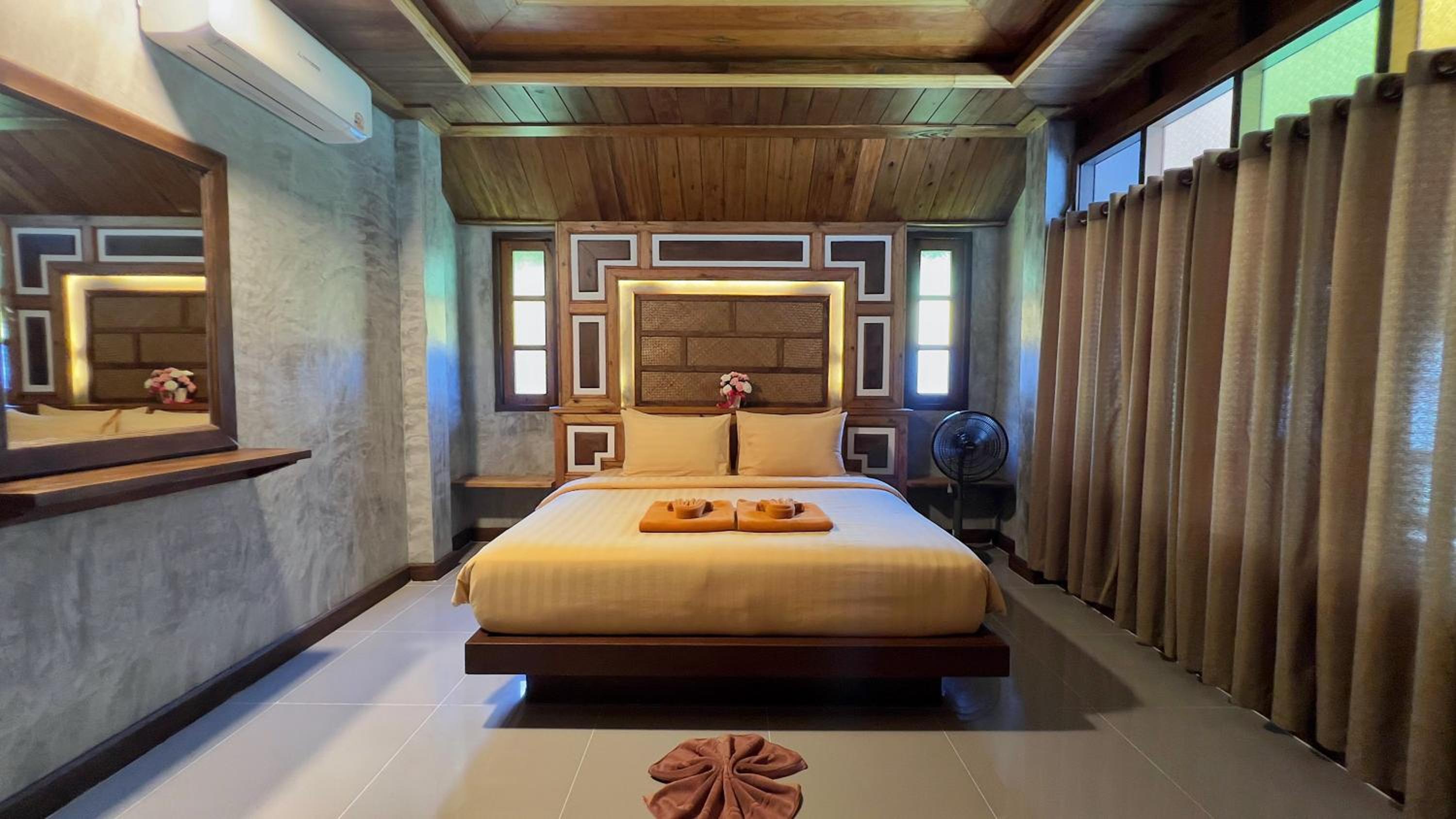 Beach Front Bungalow - Air Conditioning - Photo 8