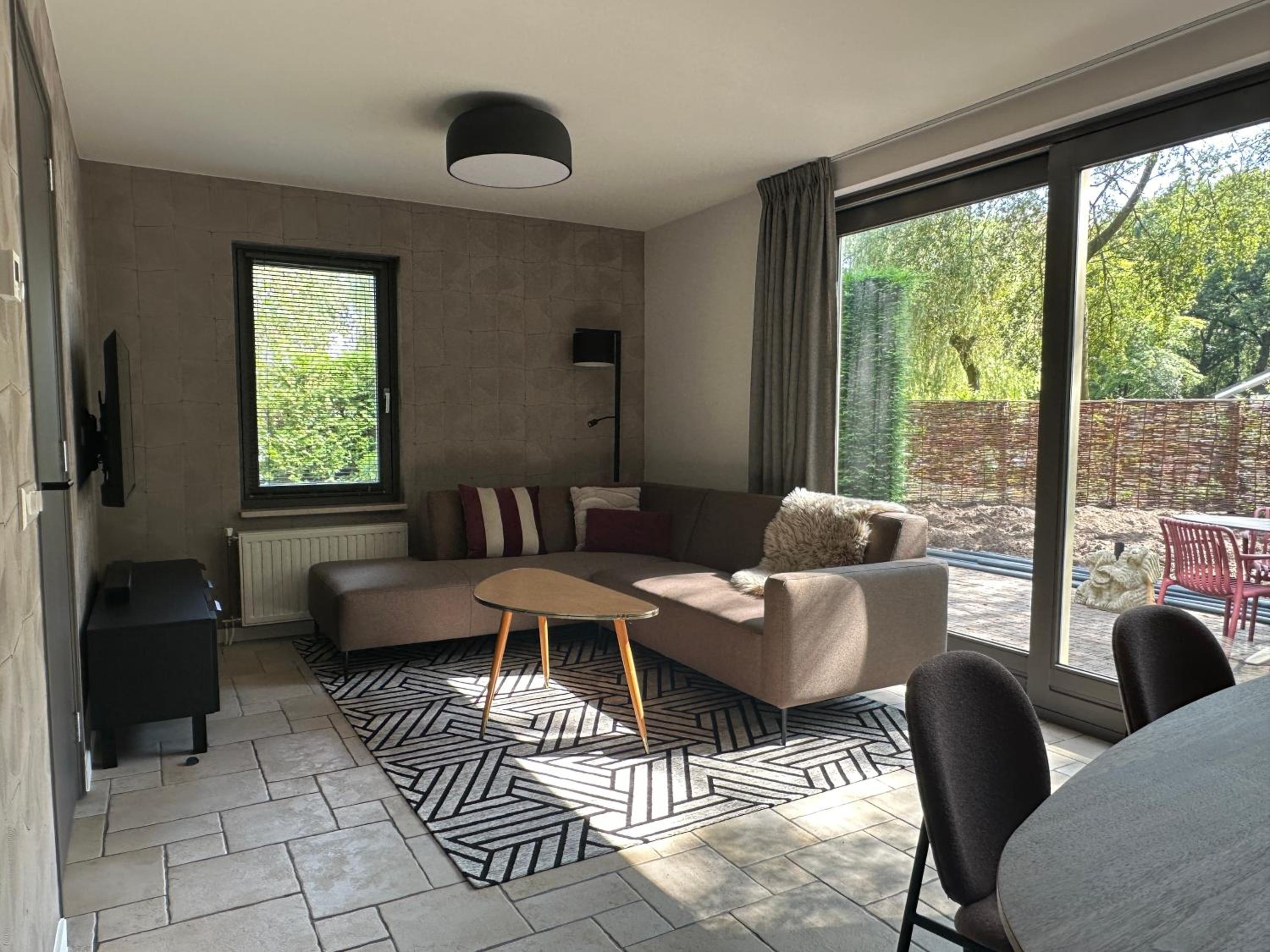 Three-Bedroom Villa photo 1