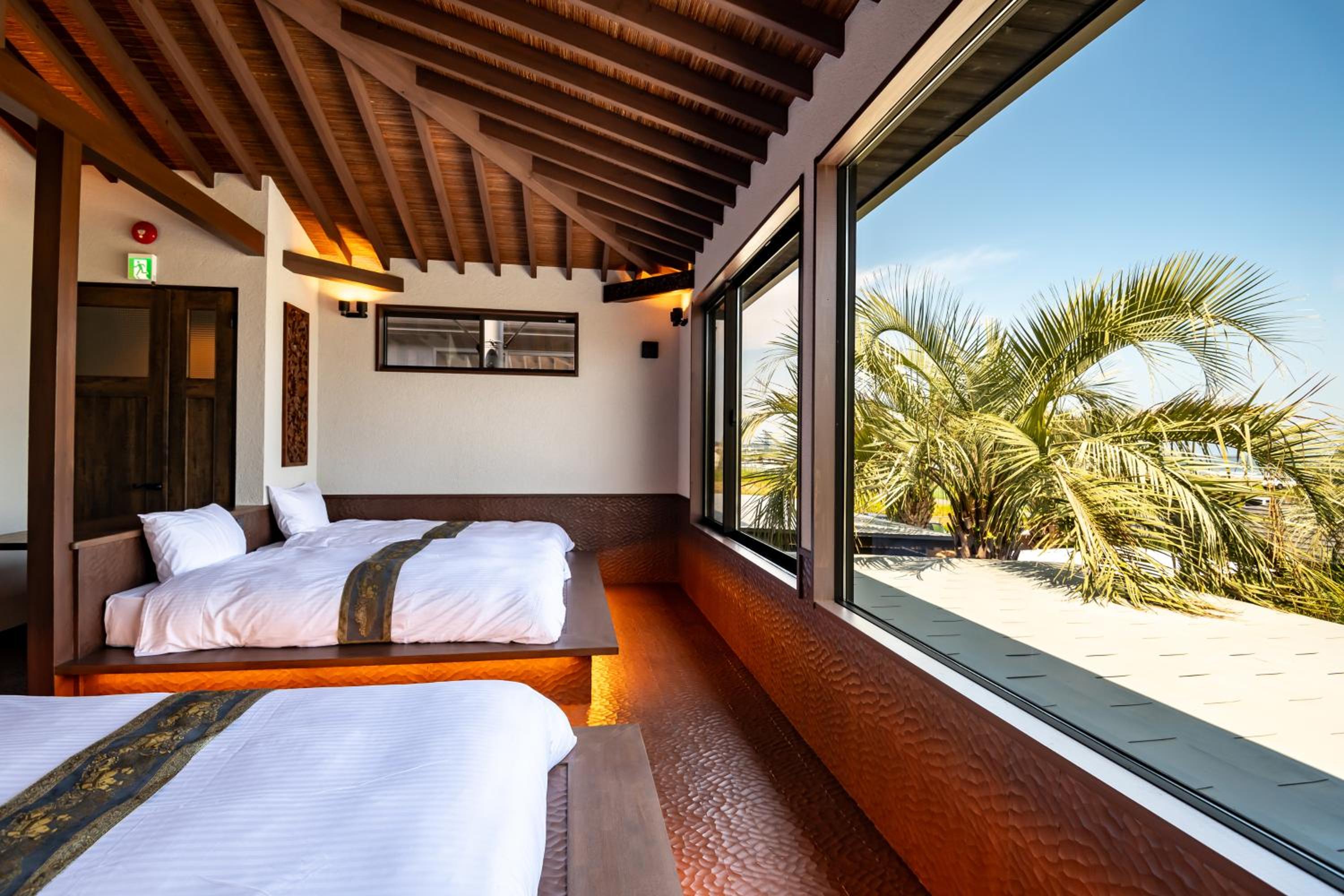 Suite with Pool View photo 1
