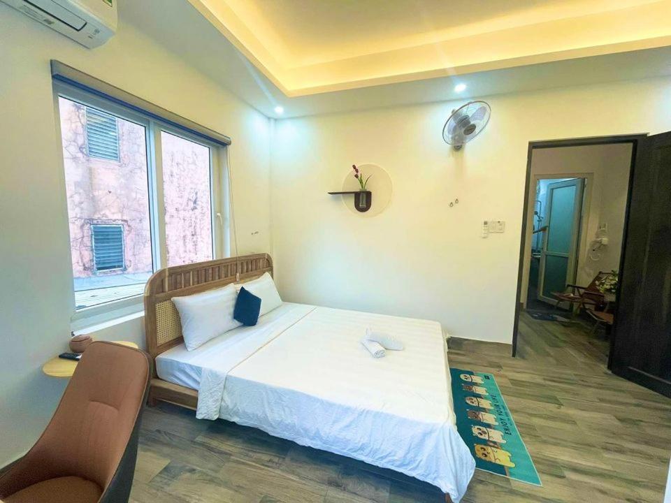 King Room with Balcony photo 1