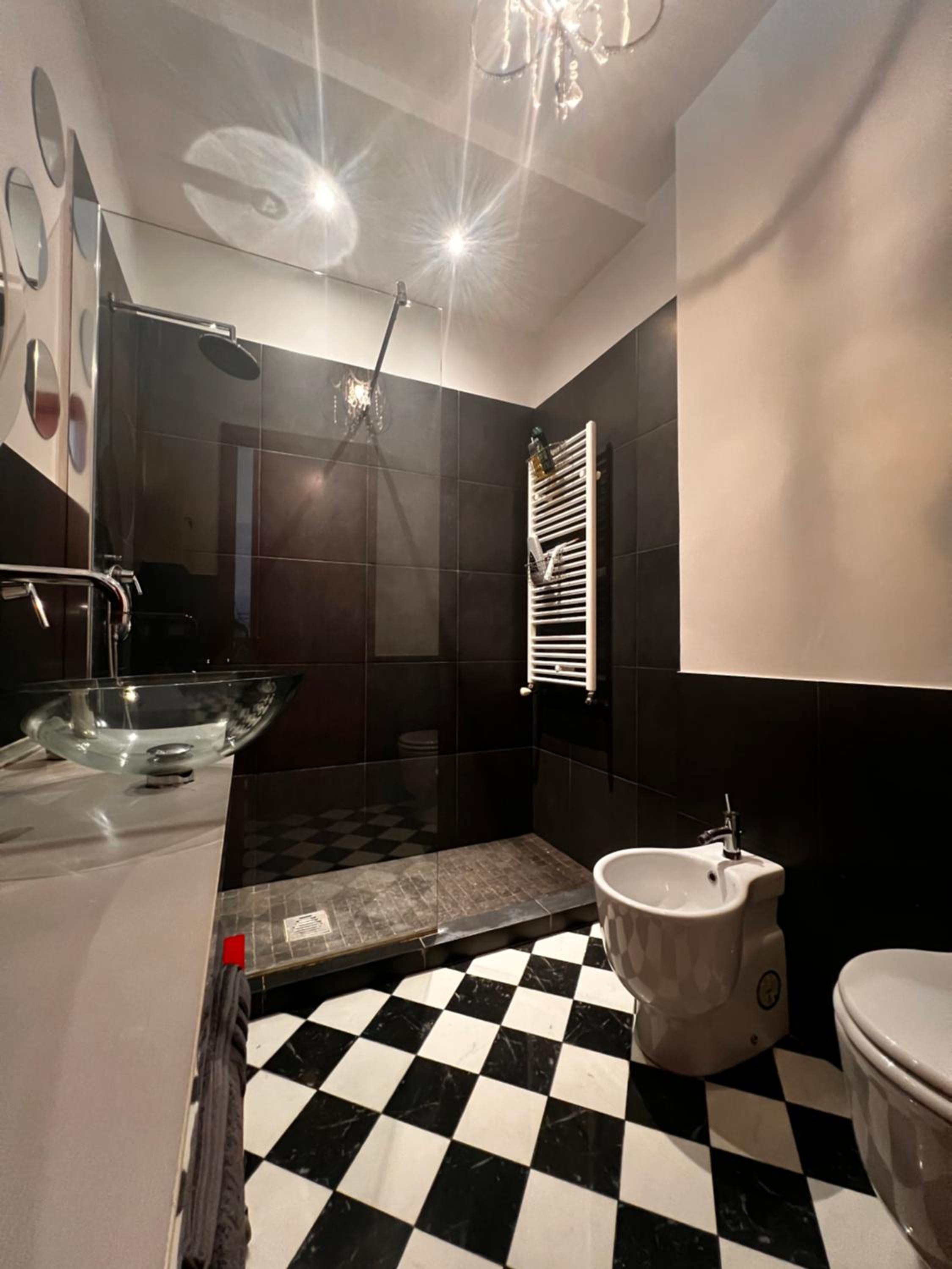 Two-Bedroom Apartment with Balcony photo 2