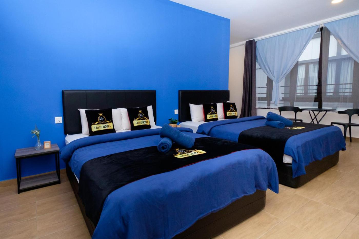 Deluxe Quadruple Room - Photo 2